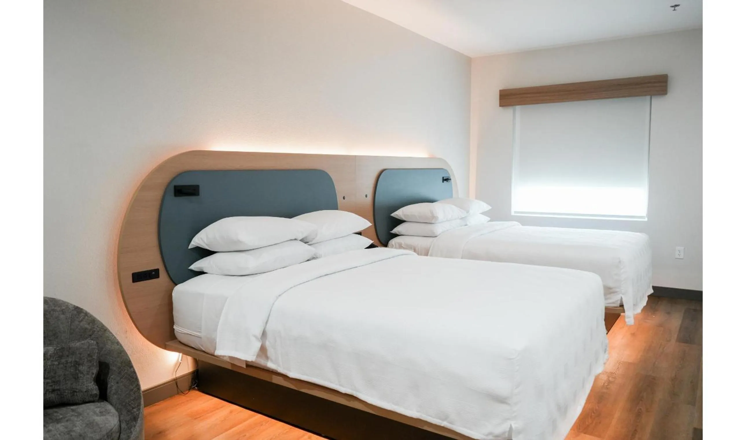 Premium Kitchenette Room with Two Queen Beds- Wheelchair Accessible in Hotel Lydia