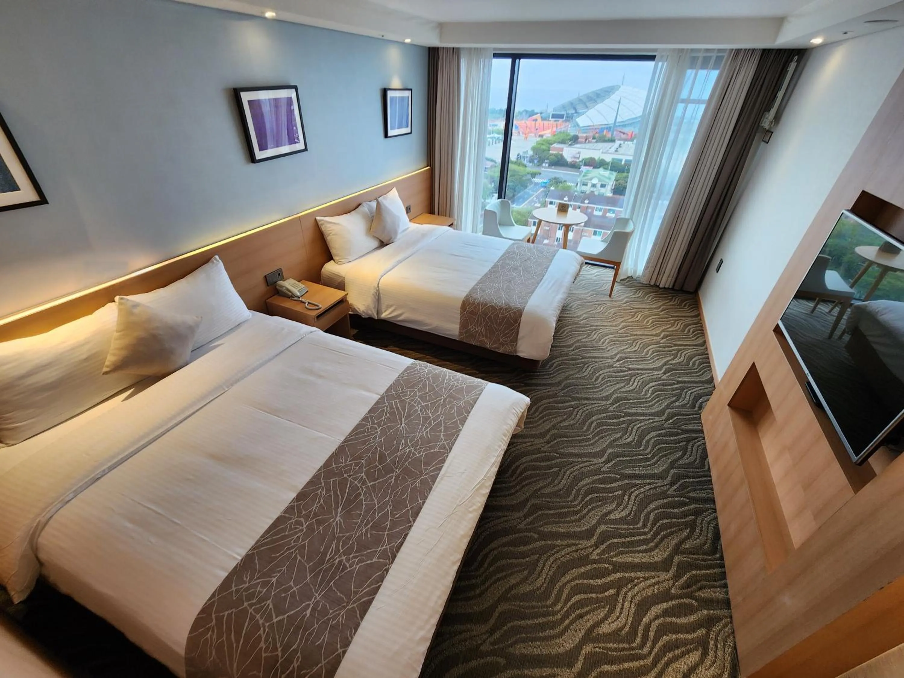 Deluxe Family Twin Room in Seogwipo JS Hotel
