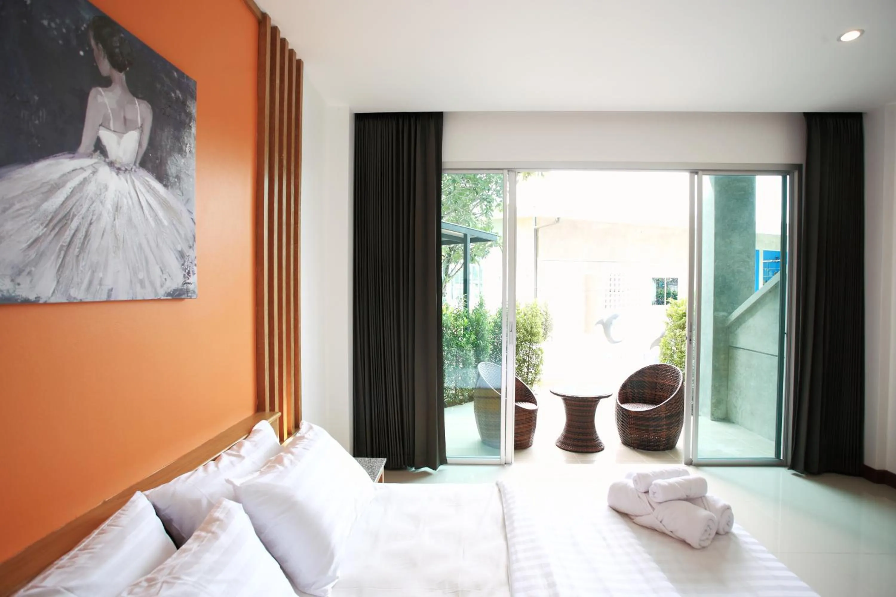 Deluxe Pool Access in The Malika Hotel - SHA Extra Plus