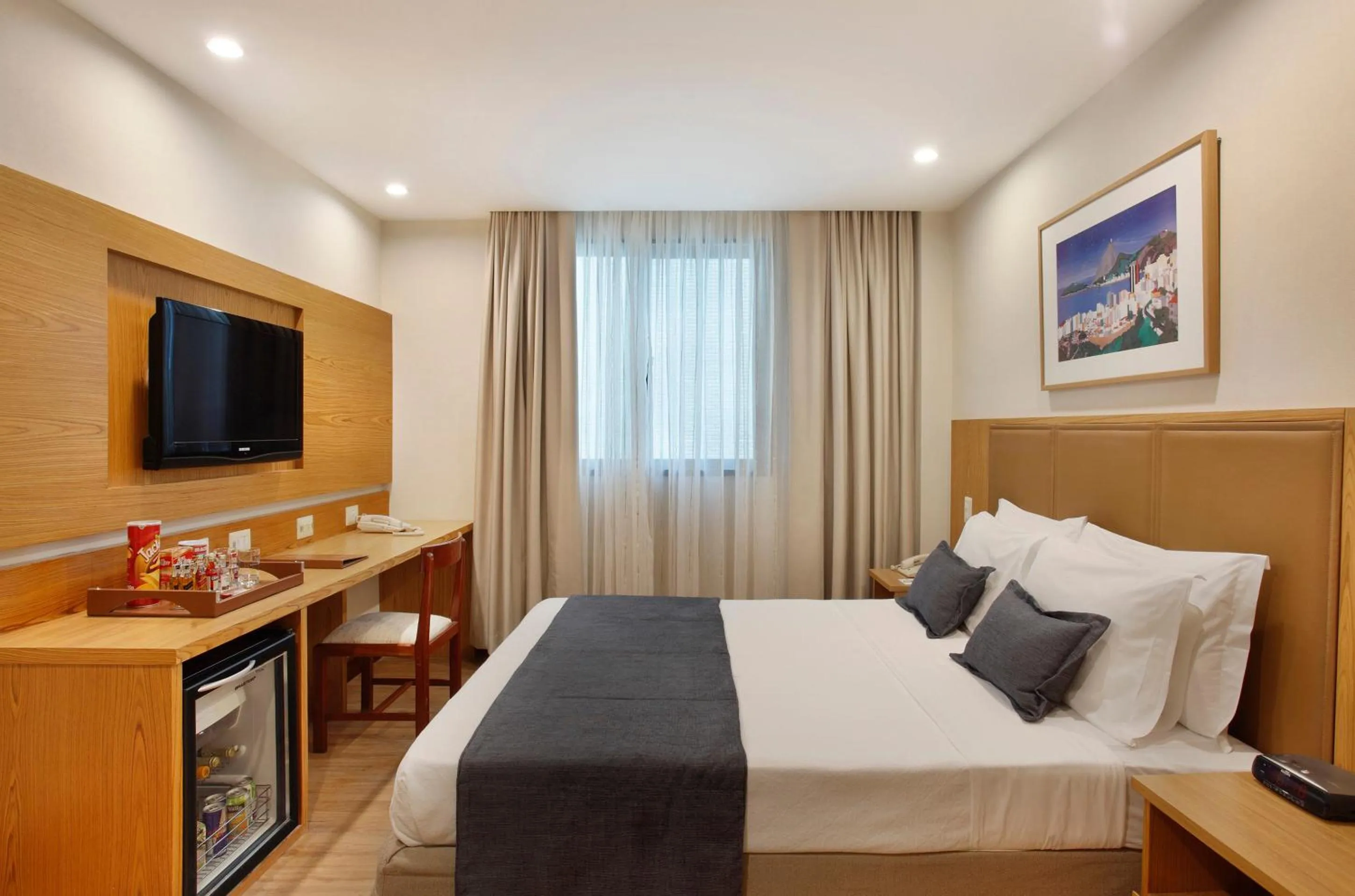 Standard Double Room - single occupancy - No View in Windsor Excelsior Copacabana