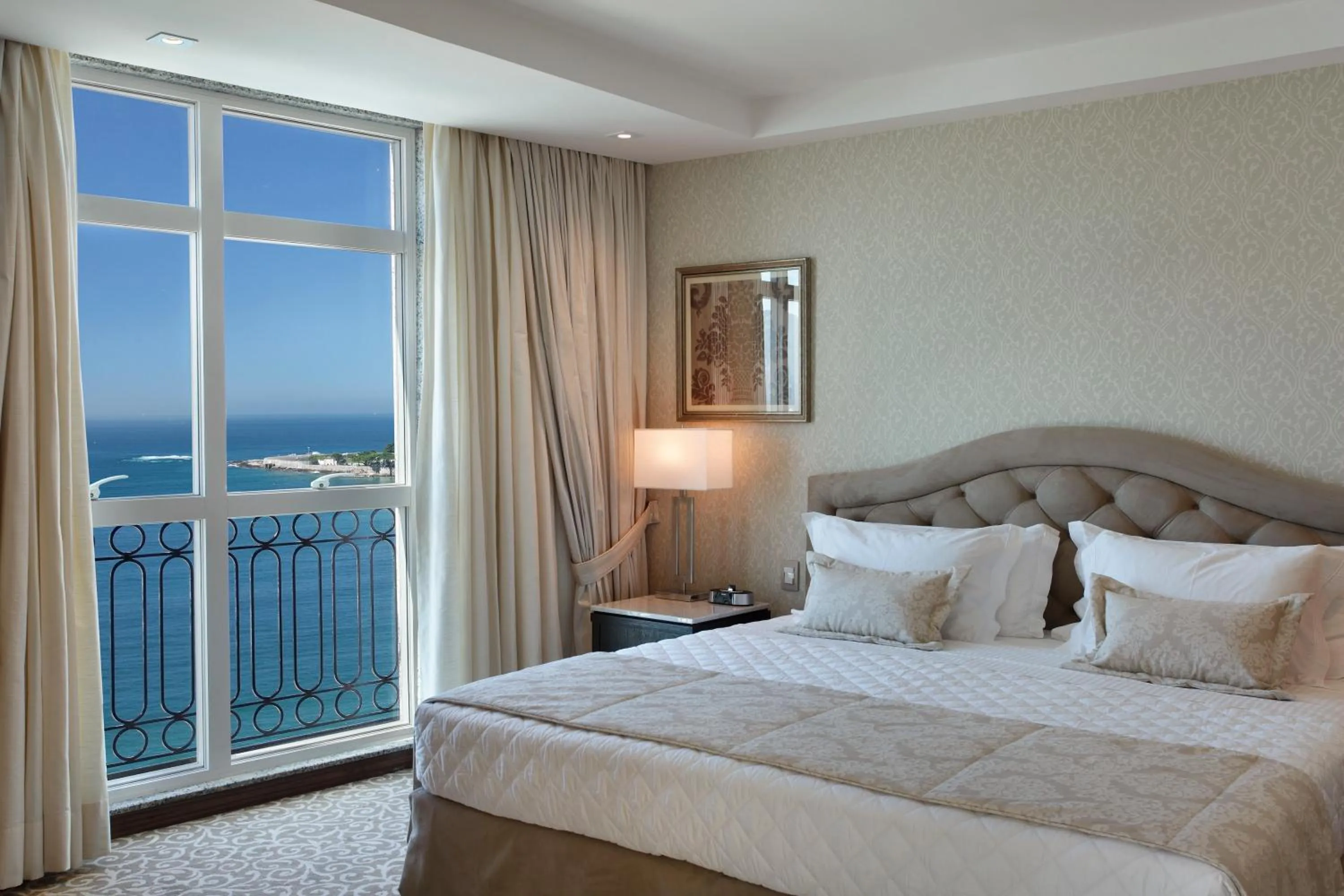 Suite in Miramar By Windsor Copacabana