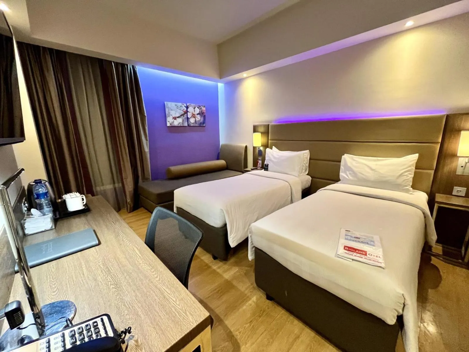 Deluxe Double or Twin Room in Bigland Hotel & Convention Sentul