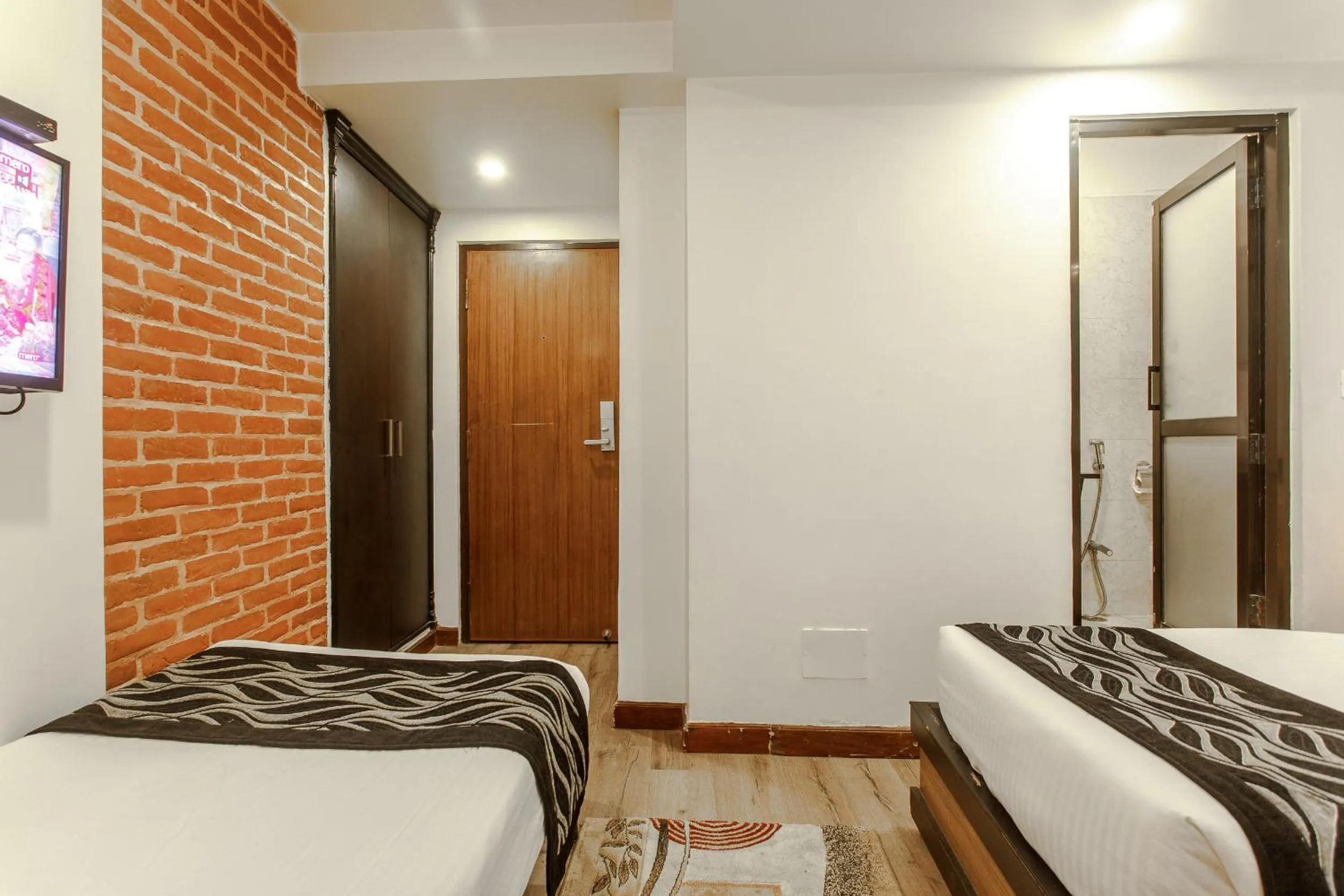 Deluxe Double Room in Hotel Shreesu