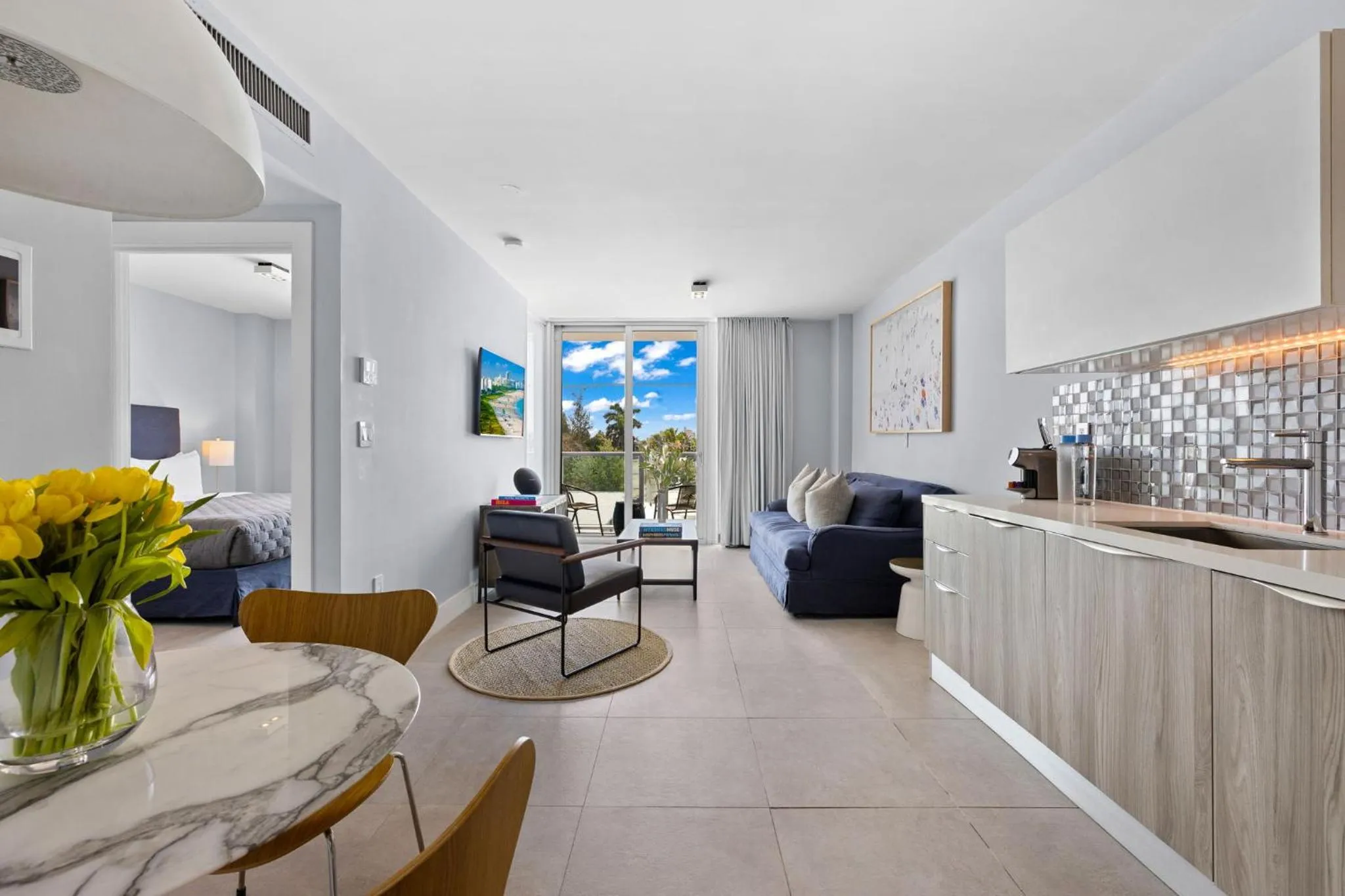 Signature King One Bedroom Suite - with Kitchenette and Balcony in ABAE Hotel by Eskape Collection