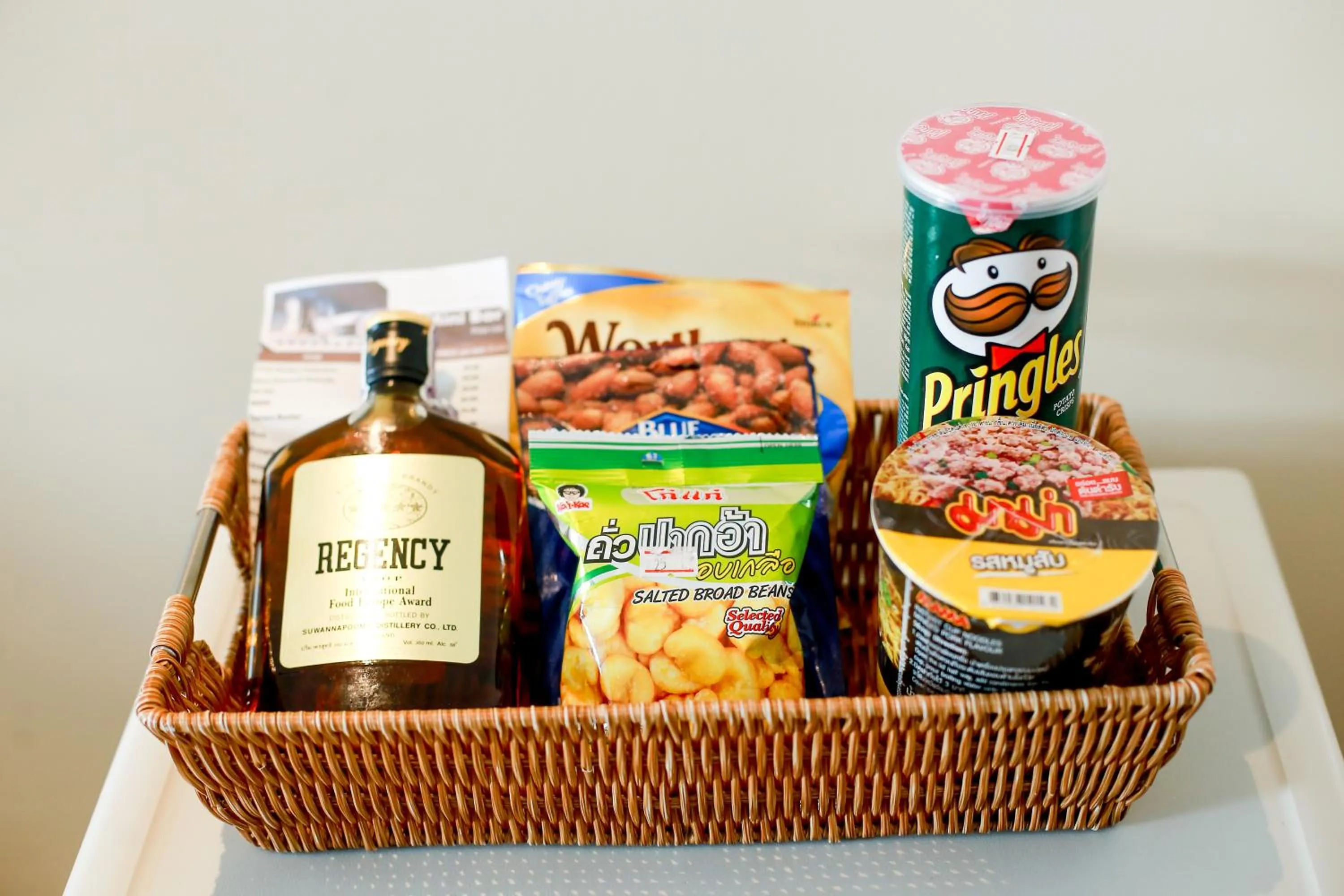 Deluxe Double or Twin Room with Pool Access in Summer Tree Hotel