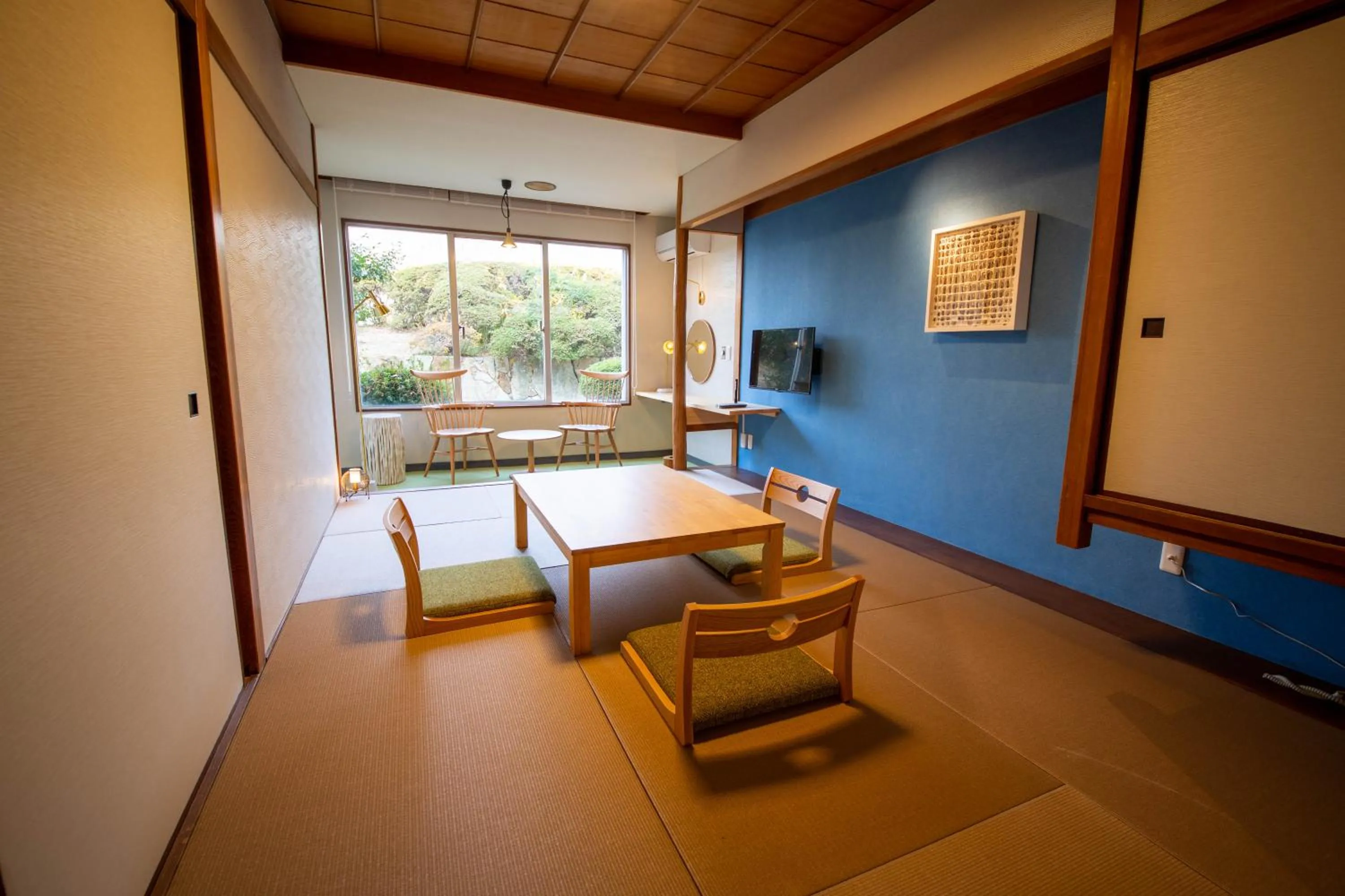 Japanese-Style Room with Private Bathroom and Mountain View - single occupancy in Tenku Hotel Kairo