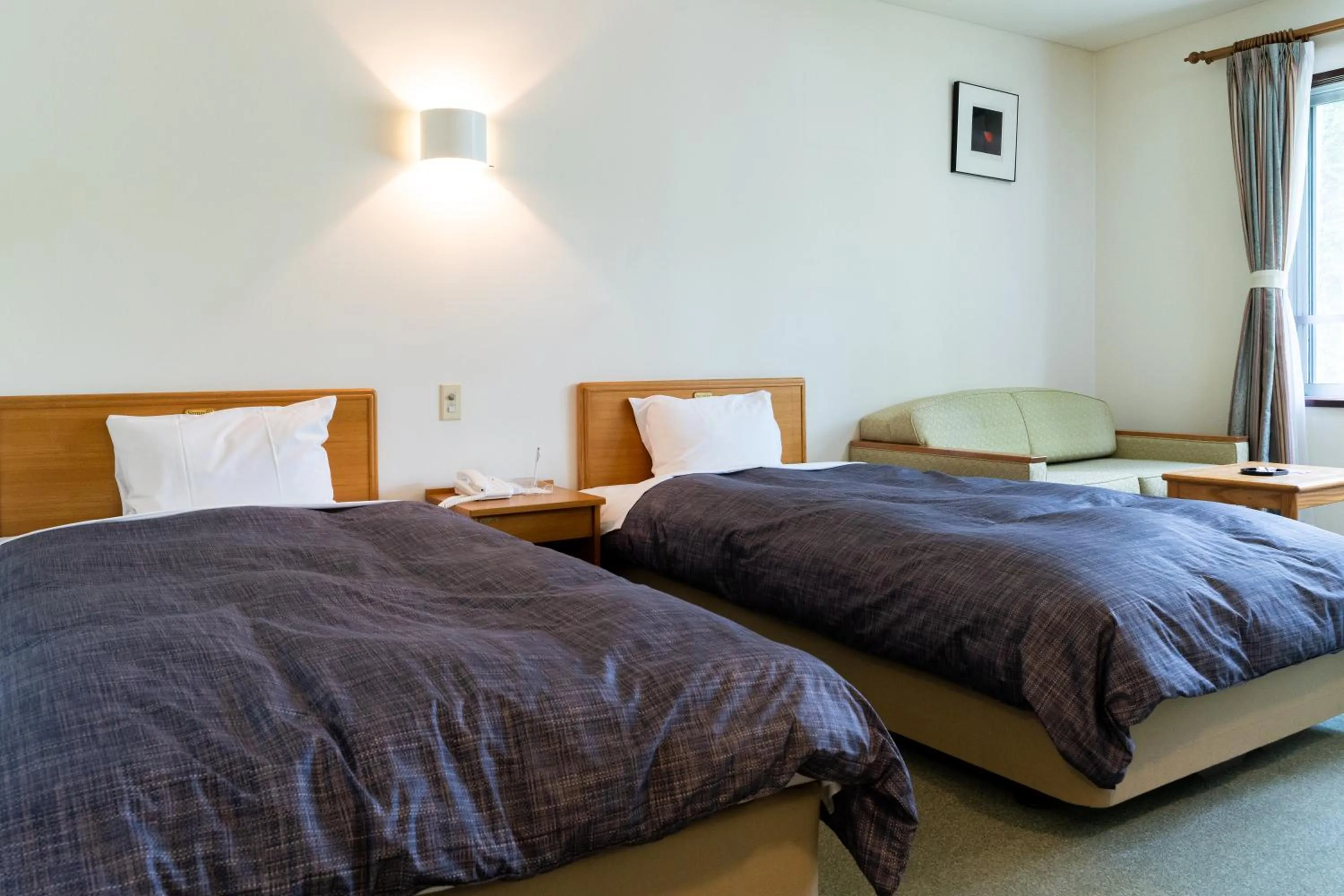 Twin Room in Panorama Inn Yamanakako