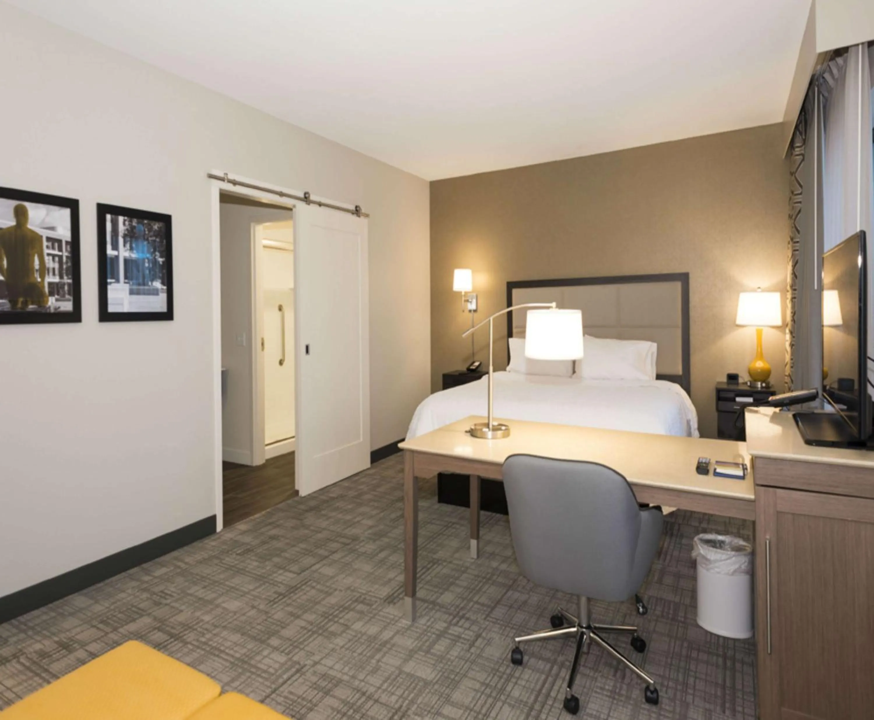 King Suite with One King Bed - Hearing Accessible in Hampton Inn and Suites Minneapolis University Area, MN