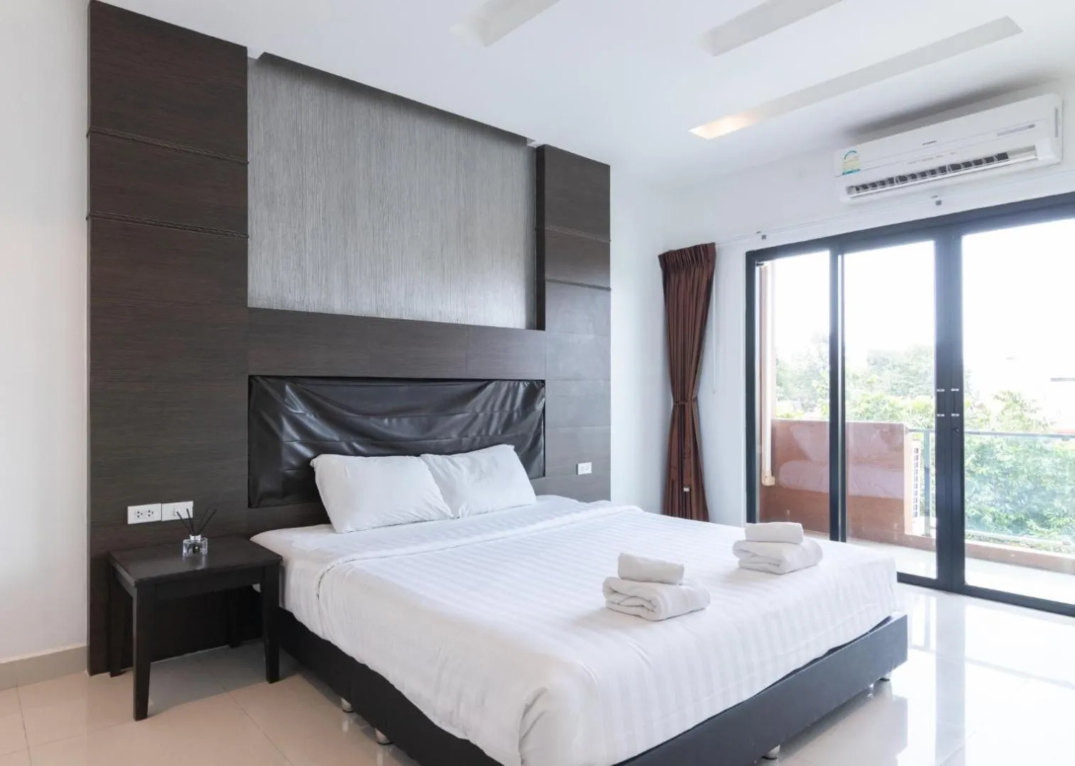 Superior Double Room in Tribe Pattaya