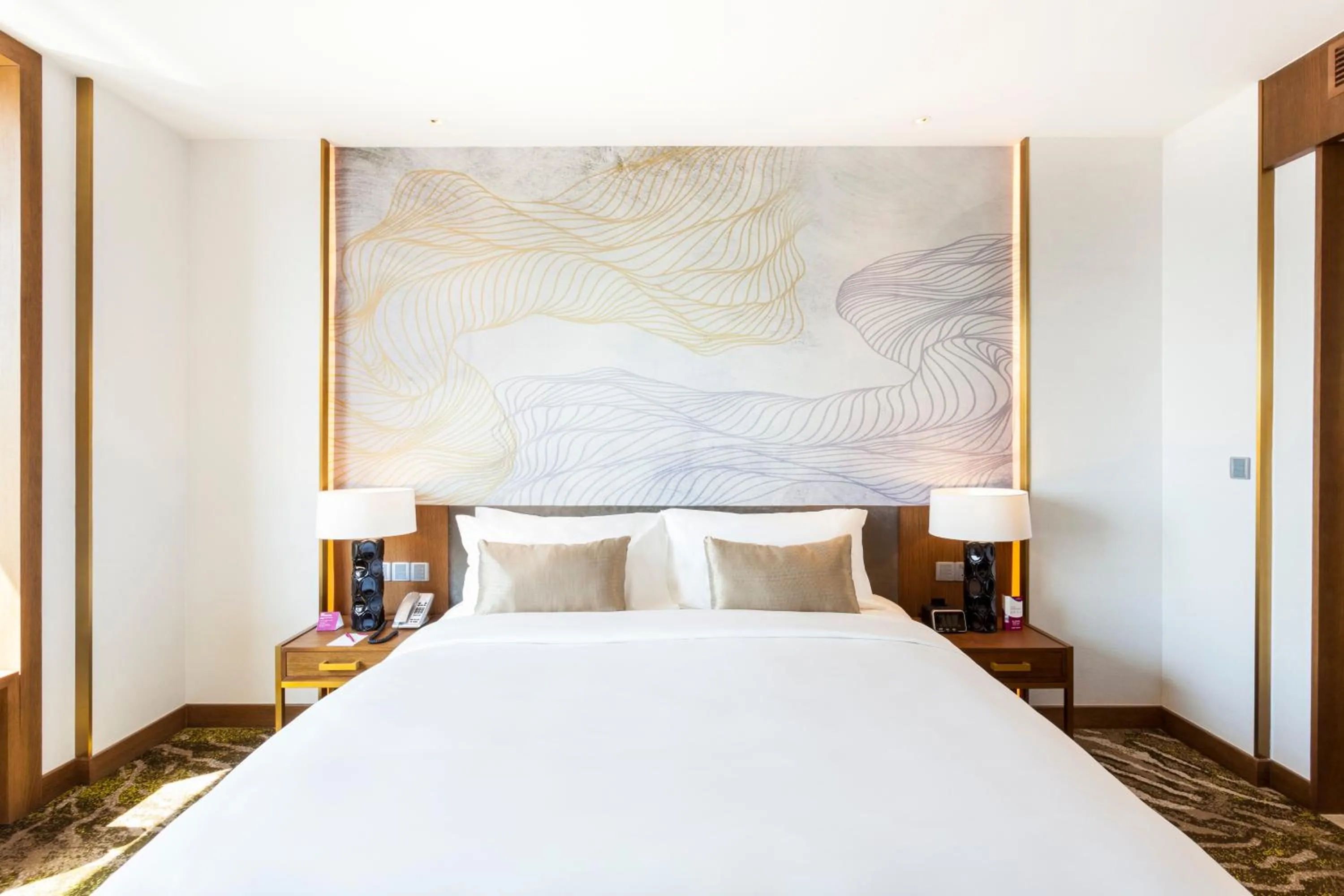 Executive Suite in Crowne Plaza Vientiane by IHG