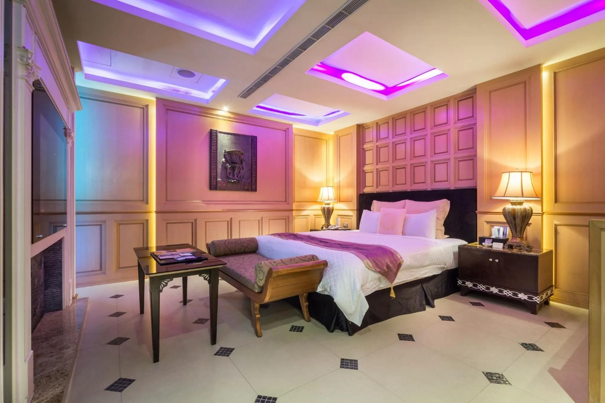 Deluxe Double Room - Check-in after 18:00 in Merry Day Motel Zhonghe Branch