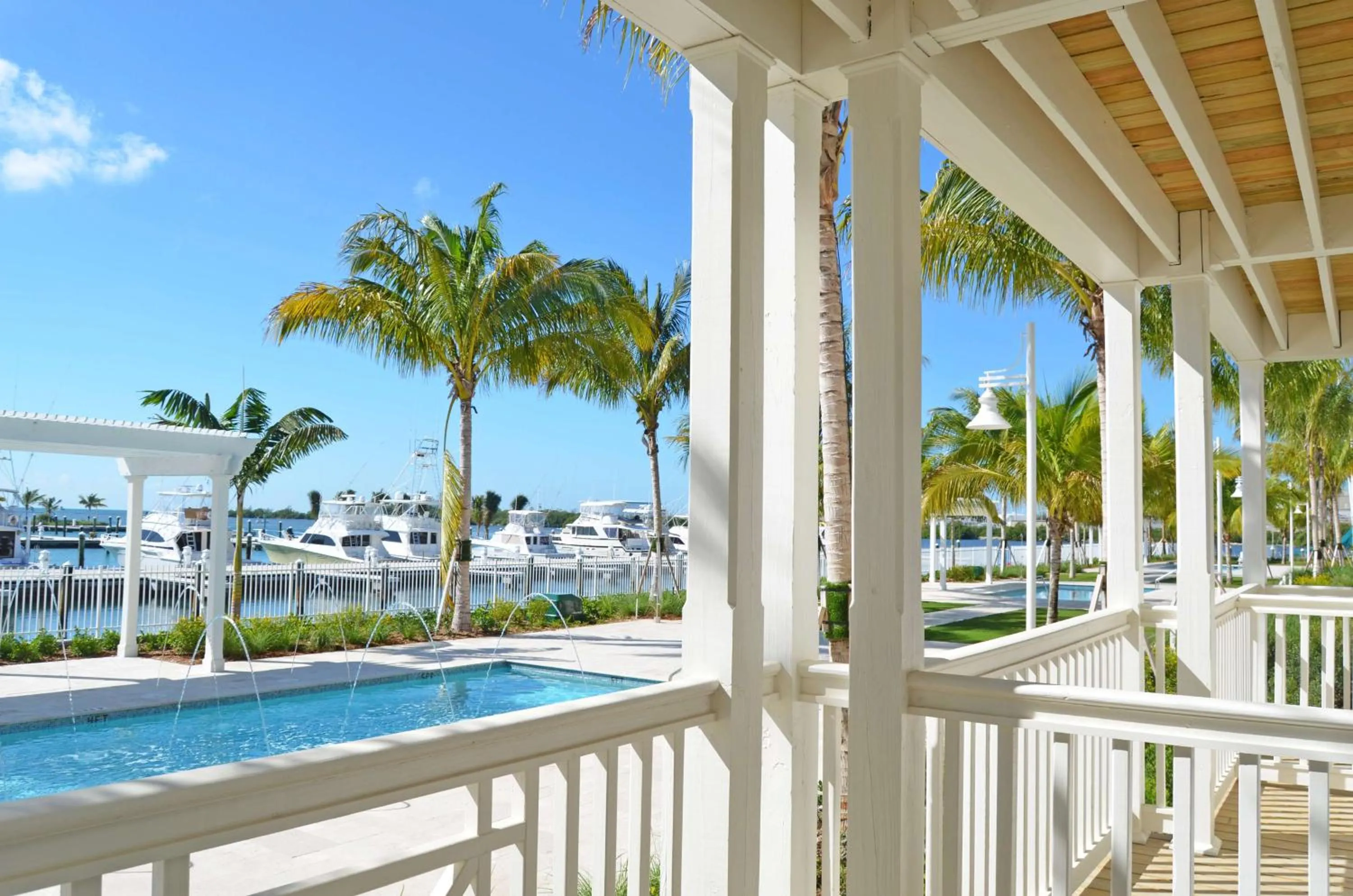 Queen Suite with Partial Ocean View and Balcony in Oceans Edge Key West