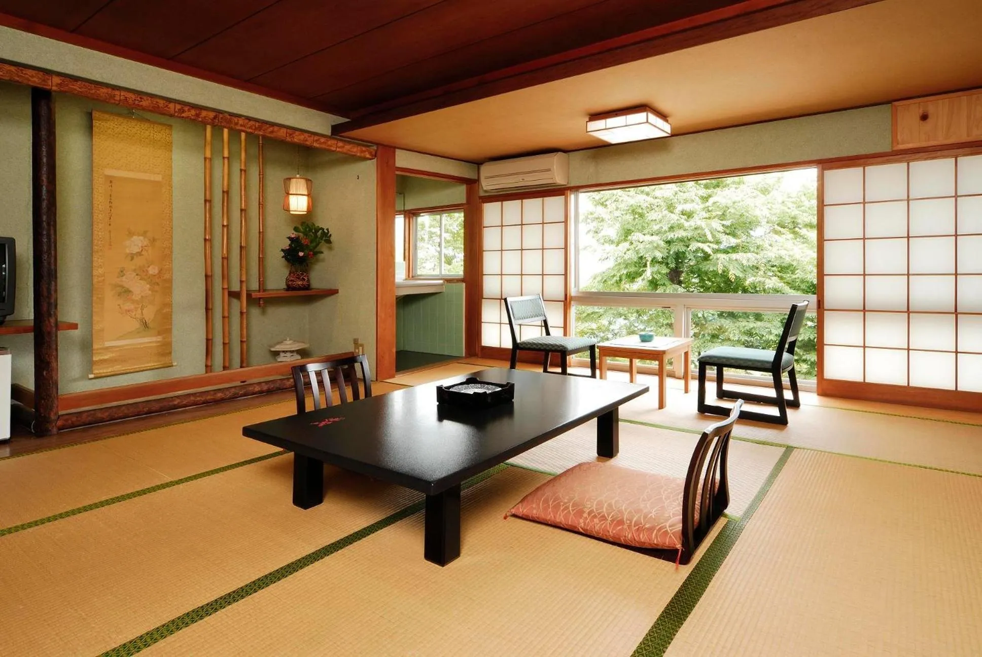 Japanese-Style Room in 吉野荘湯川屋 Yoshinosou Yukawaya