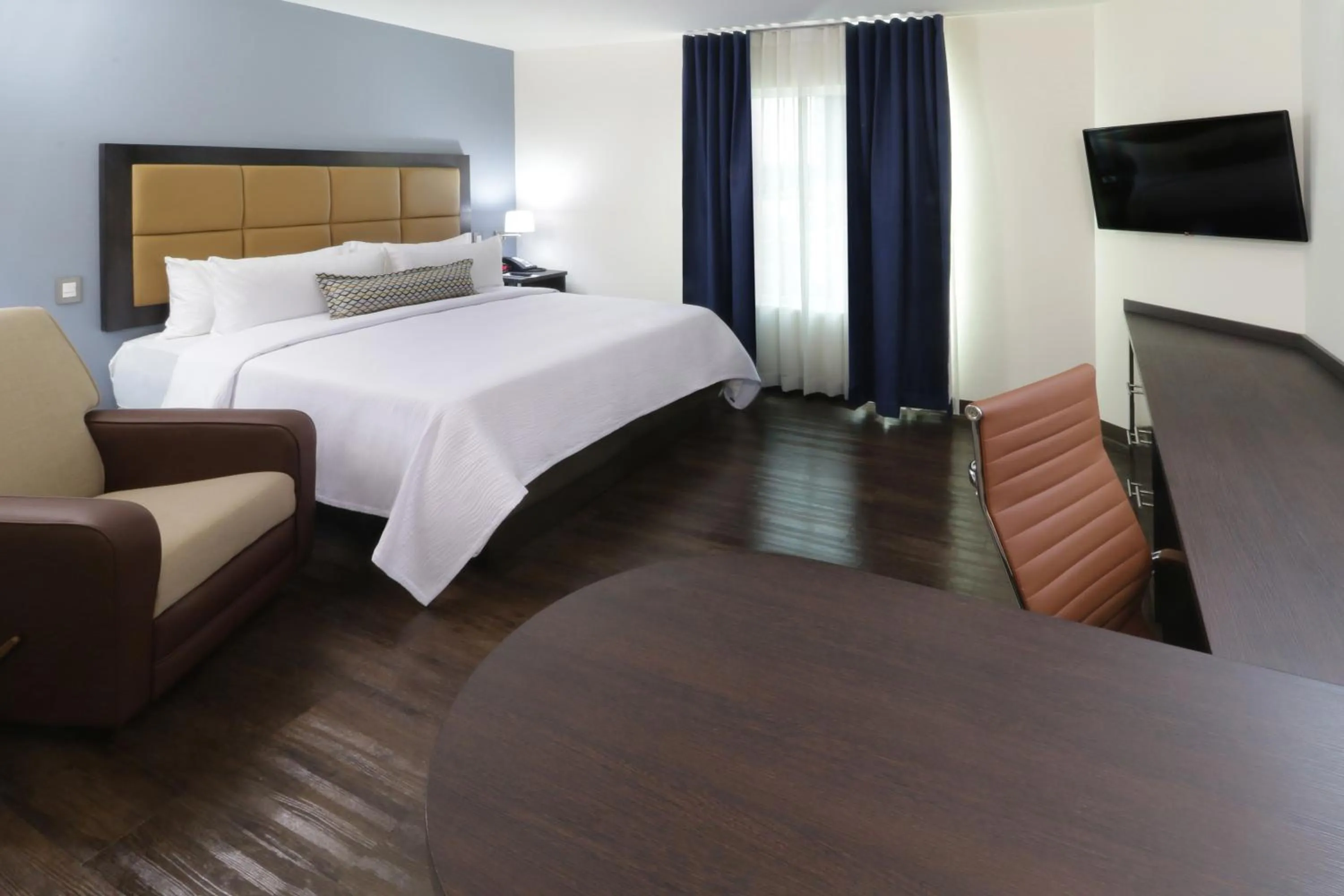 King Studio Suite in Candlewood Suites - Celaya by IHG