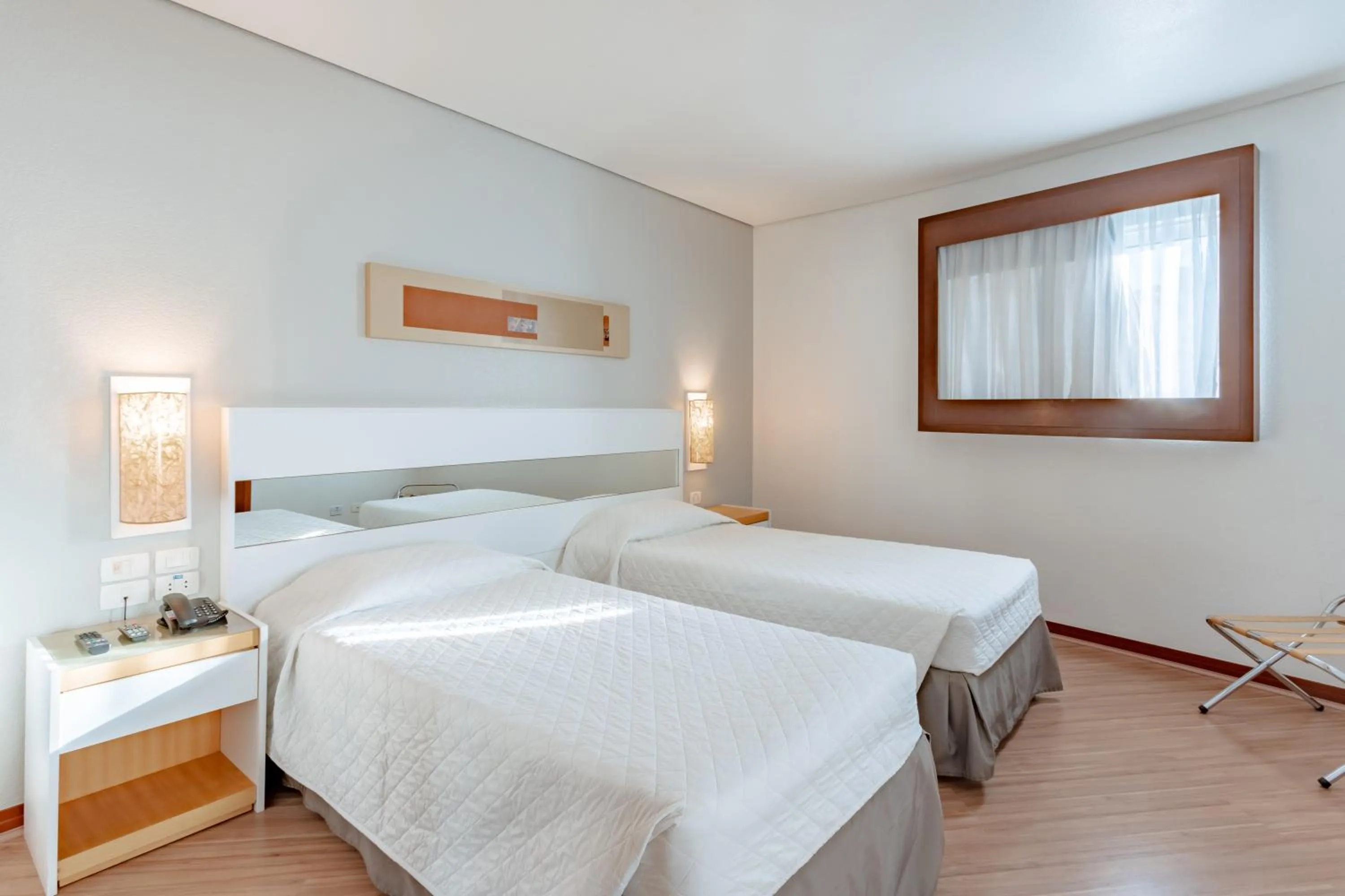 Luxury Twin Room - single occupancy in Bristol Brasil 500 Curitiba Batel