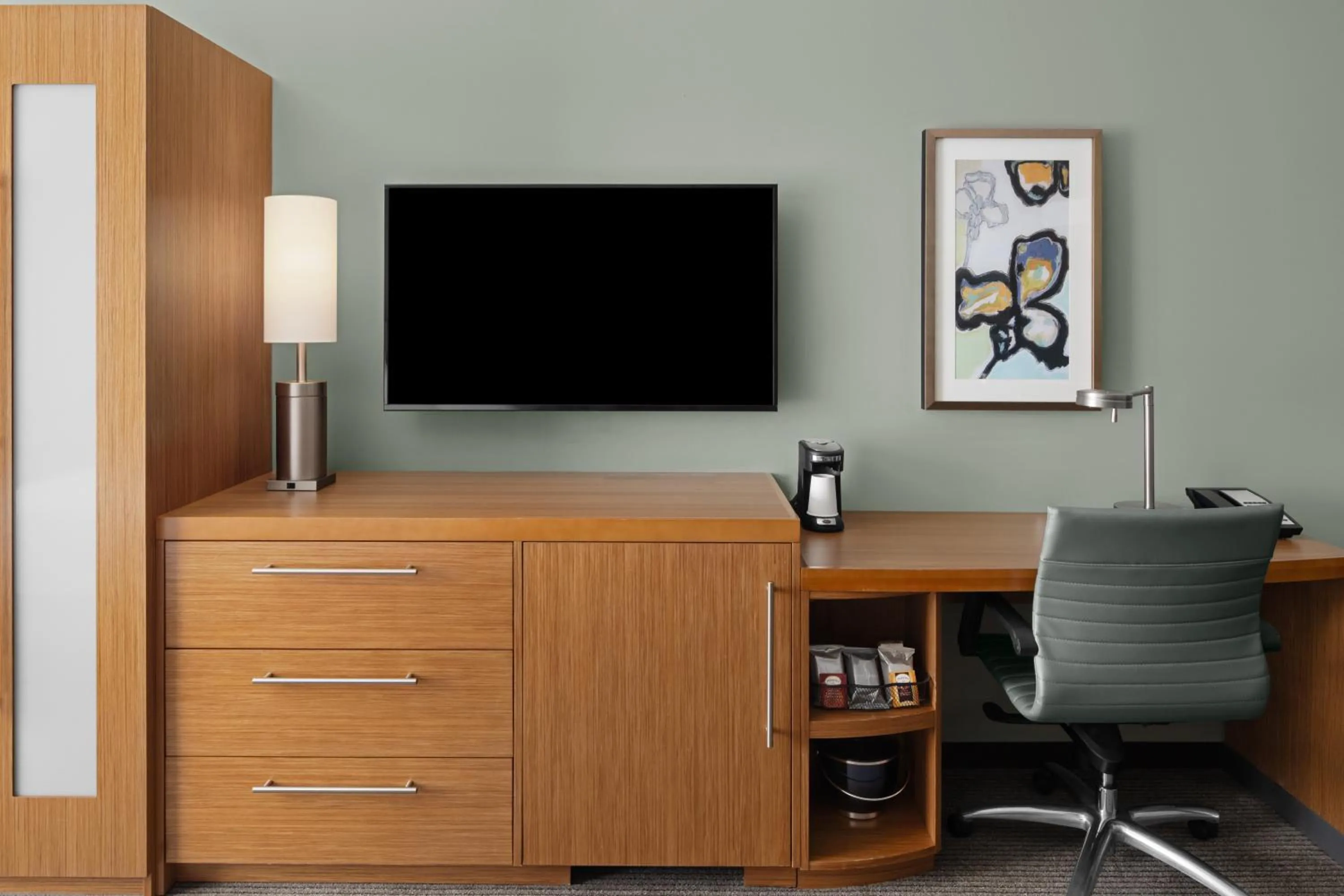 Queen Room with Two Queen Beds and Sofa Bed in Hyatt Place Boca Raton