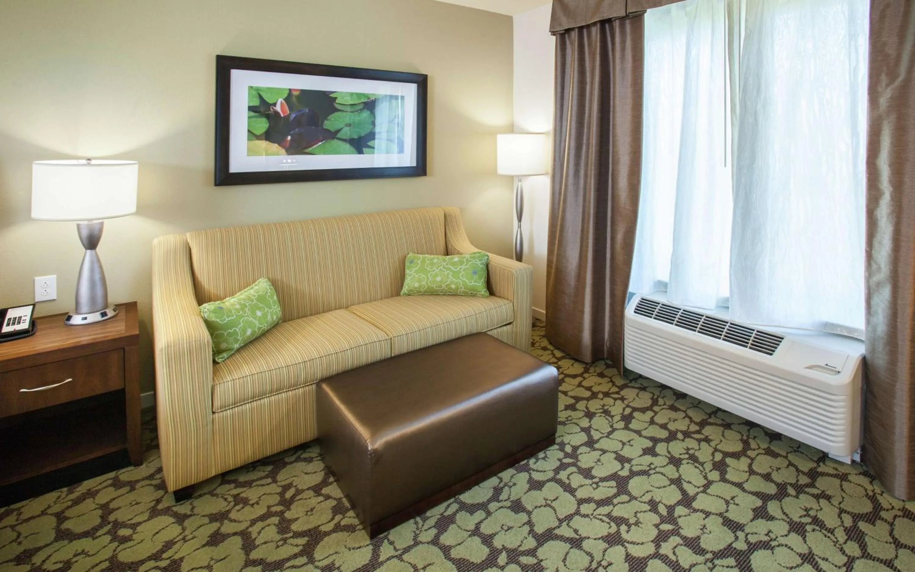King Room with Sofa Bed - Non-Smoking in Hilton Garden Inn Jackson/Flowood