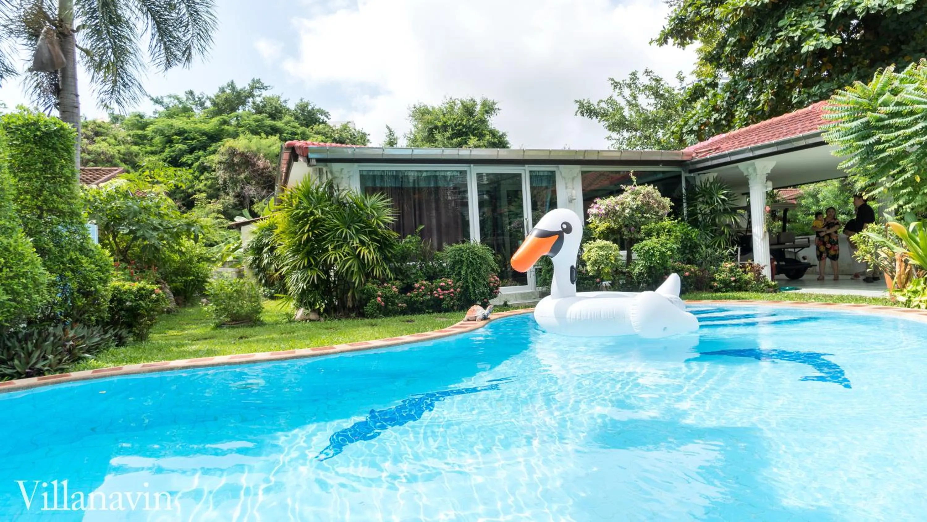 Villa with Private Pool in Villa Navin