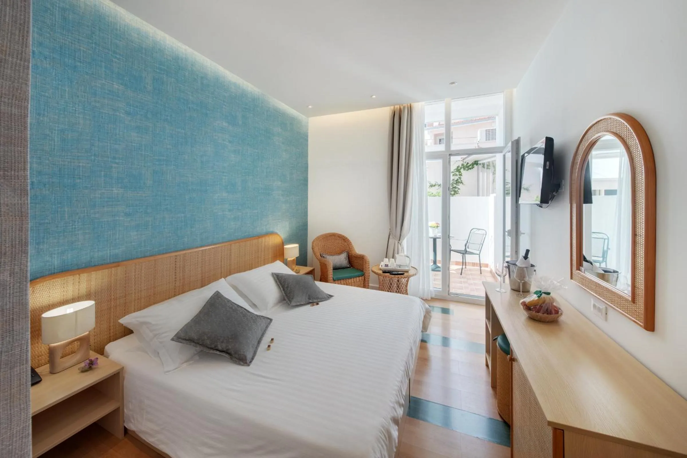 Suite with City View in Hotel Villa Adriatica - Adults Only