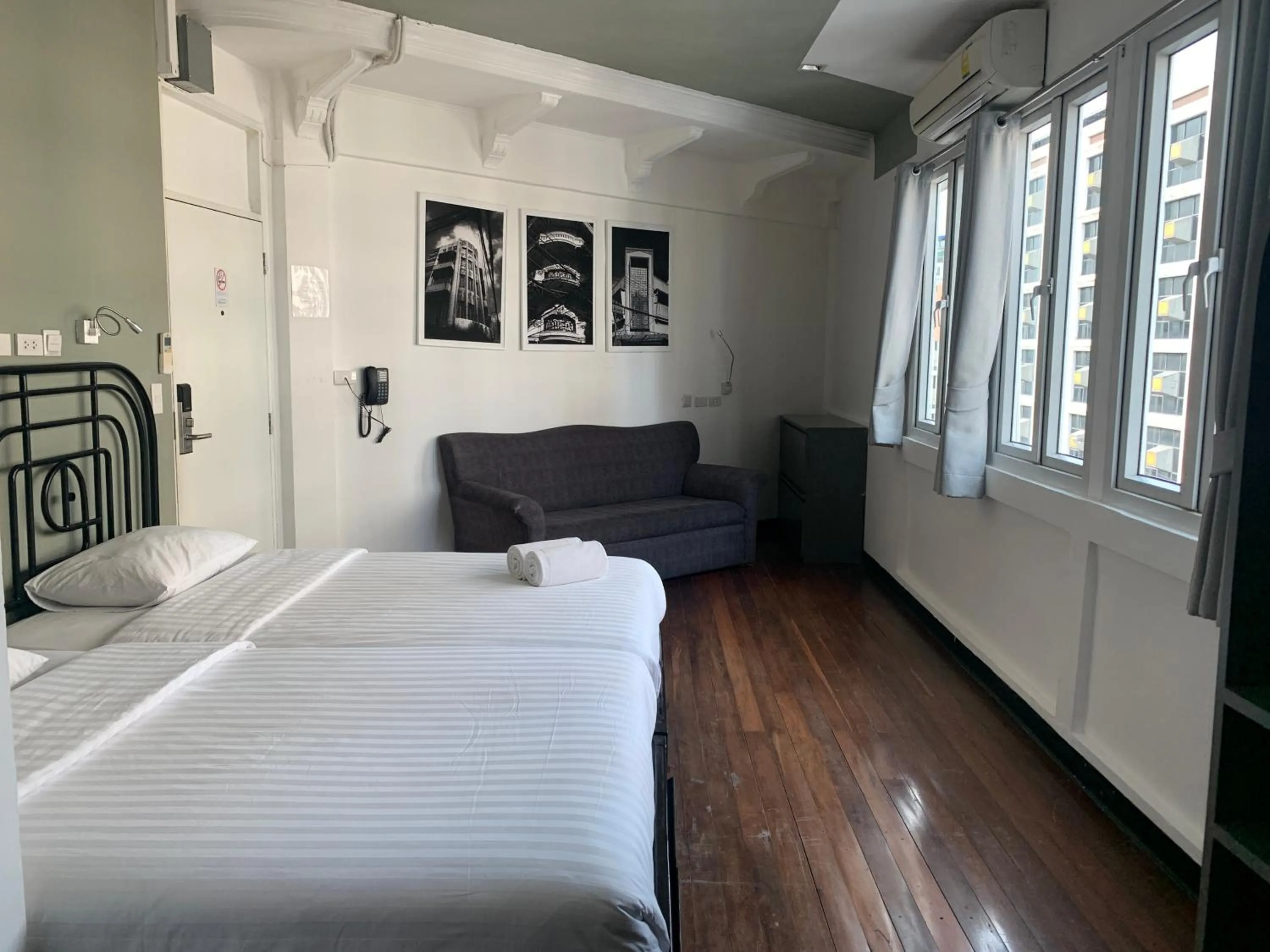 Deluxe Triple Room in Cacha Bed