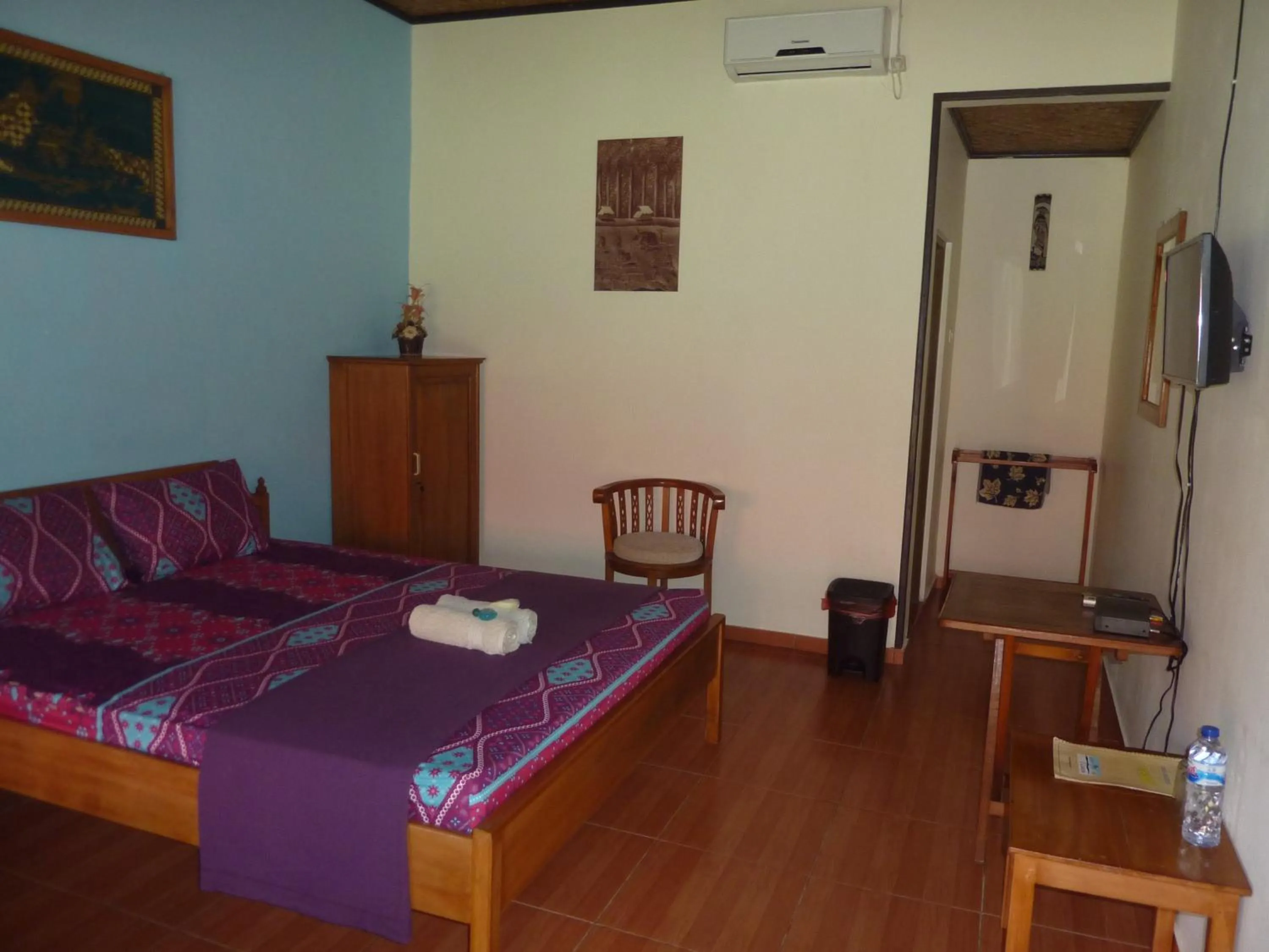 Standard Queen Room in Java Lagoon