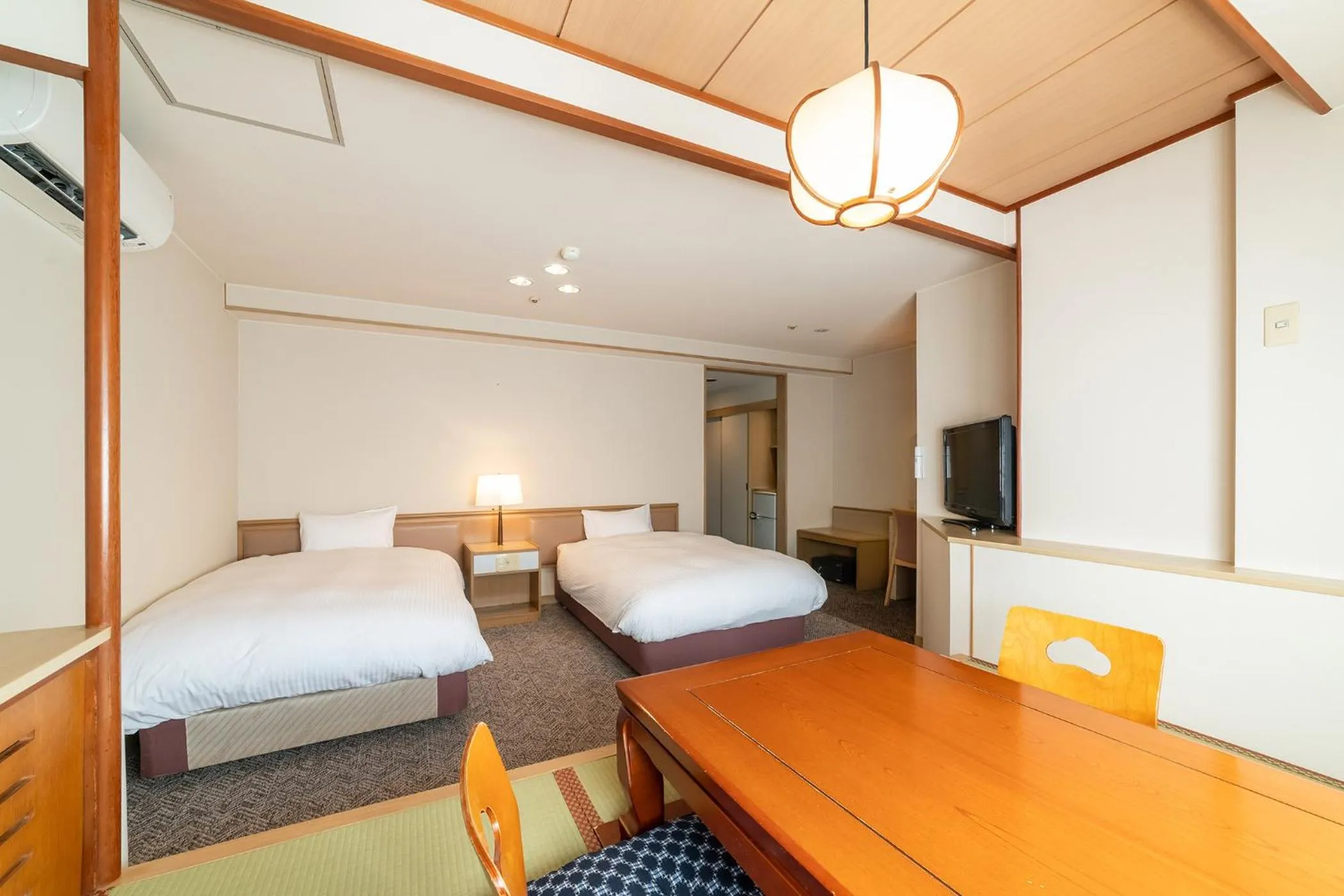 Twin Room - single occupancy - Non-Smoking in Ooedo Onsen Monogatari Premium Kinosaki