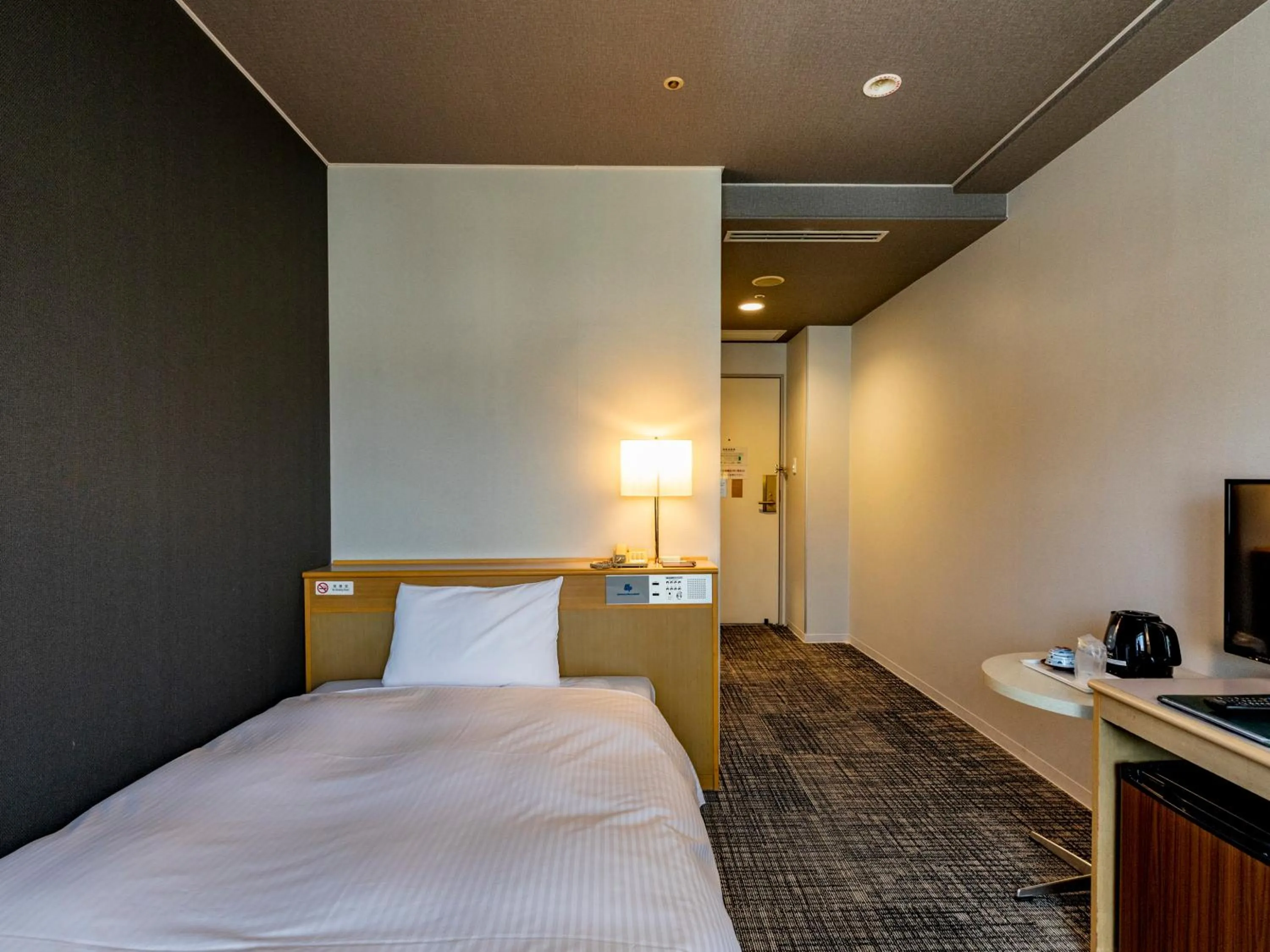Single Room in Century Plaza Hotel
