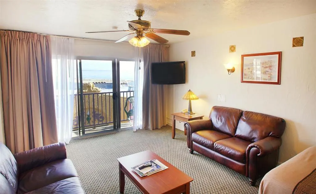 Studio with Ocean View #126 in Capitola Venetian Vacation Rentals