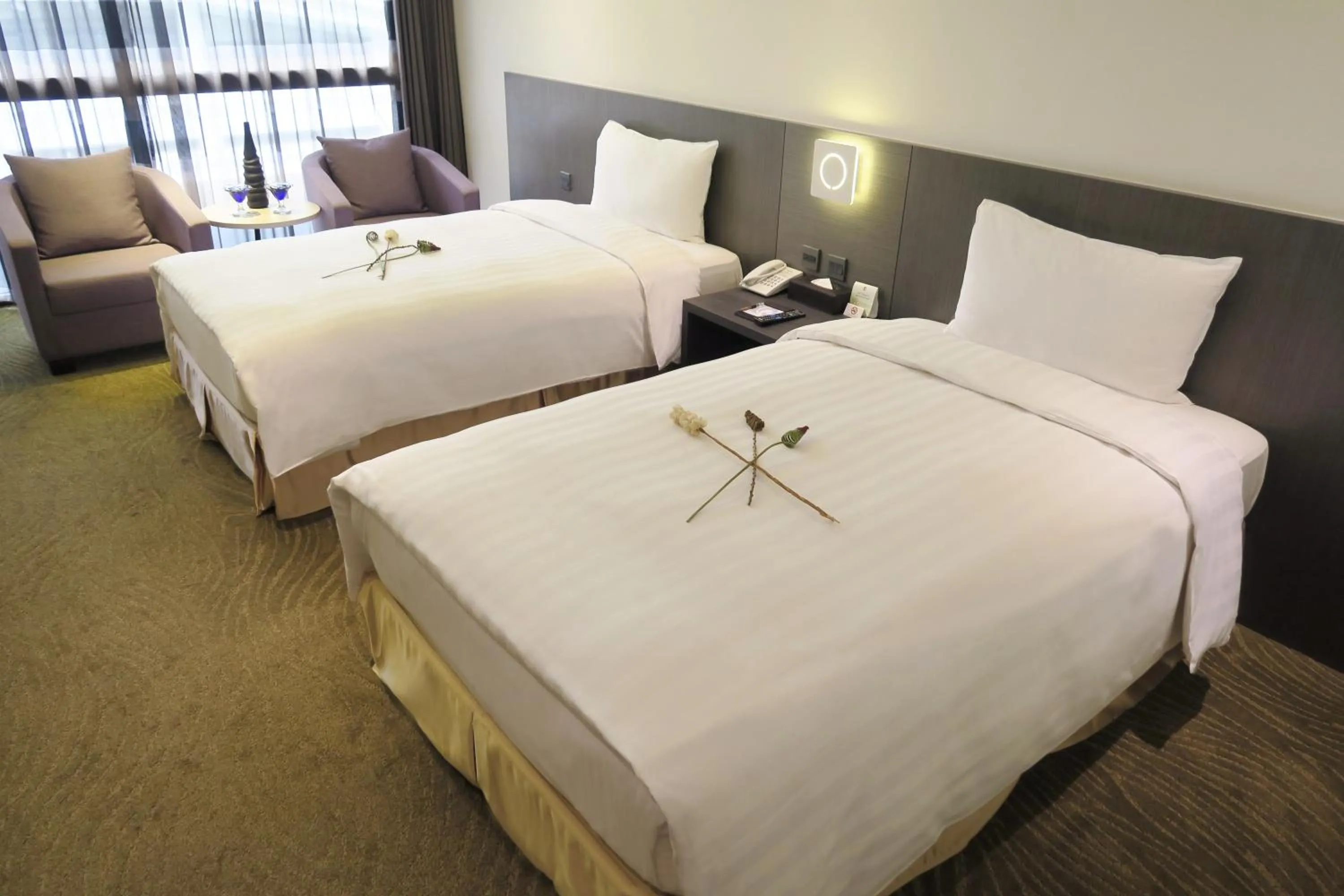 Standard Twin Room in Look Royal Resort