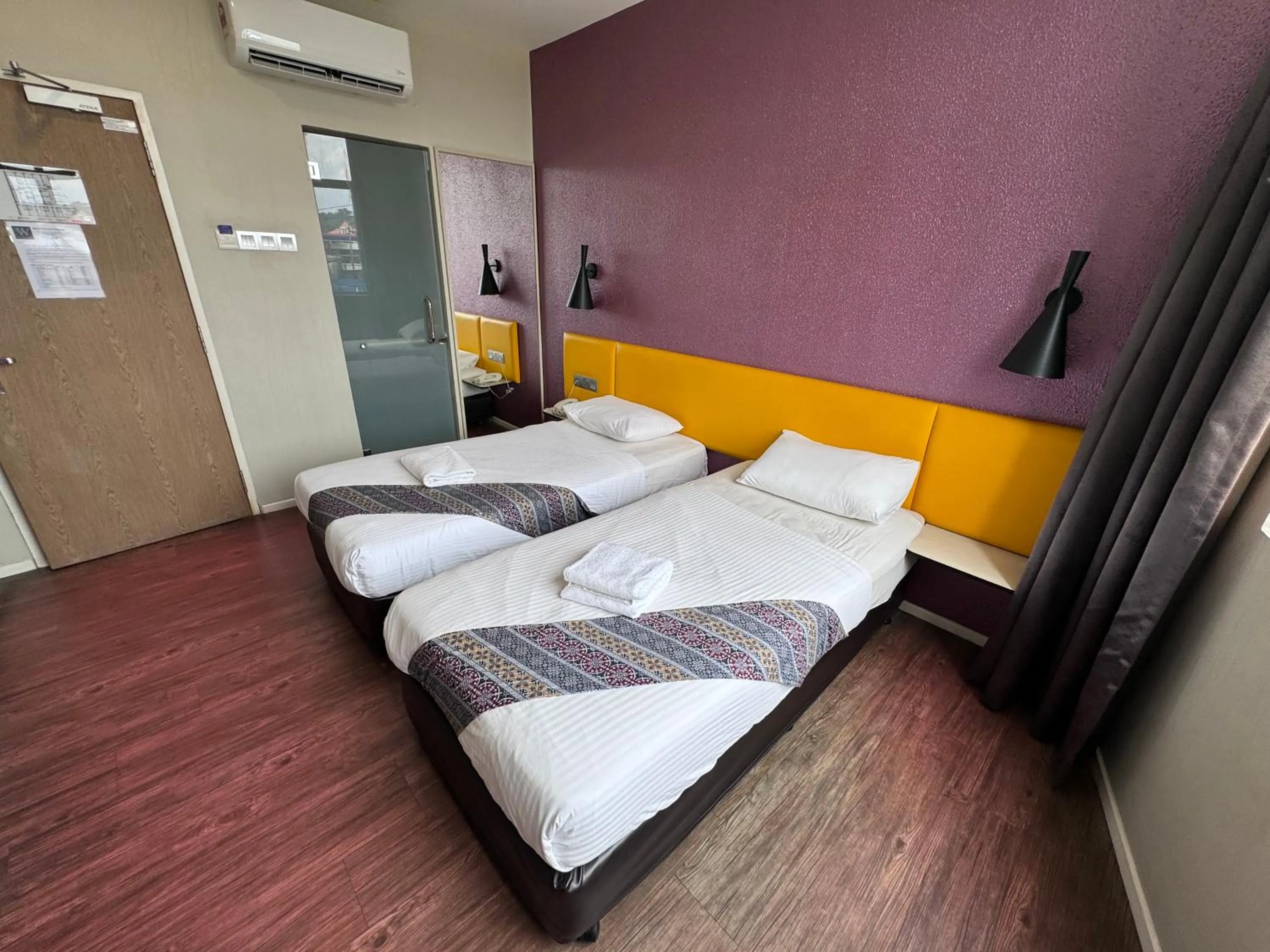 Deluxe Twin Window in Win Win Boutique Hotel PD