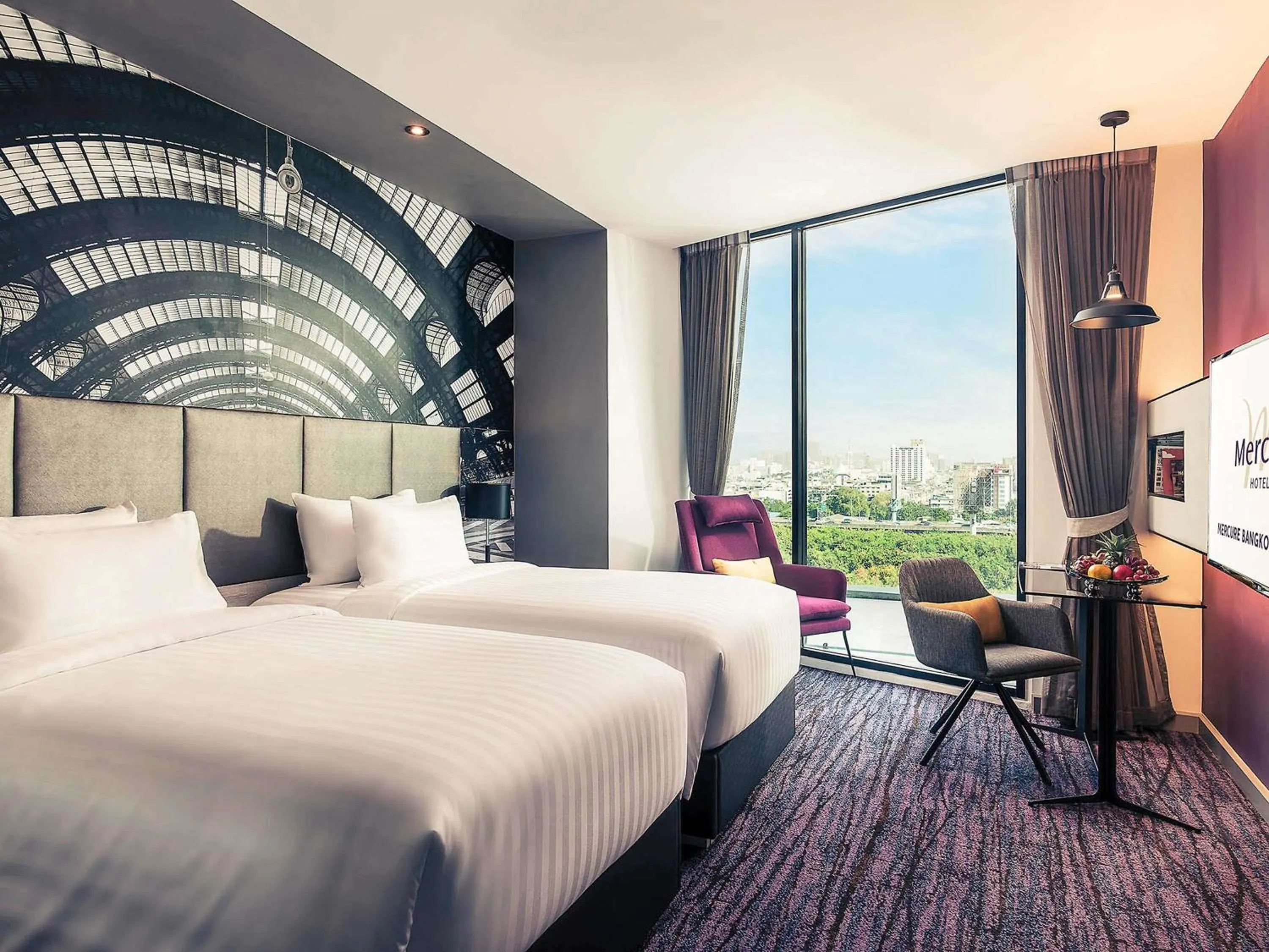 Superior Twin Room in Mercure Bangkok Makkasan
