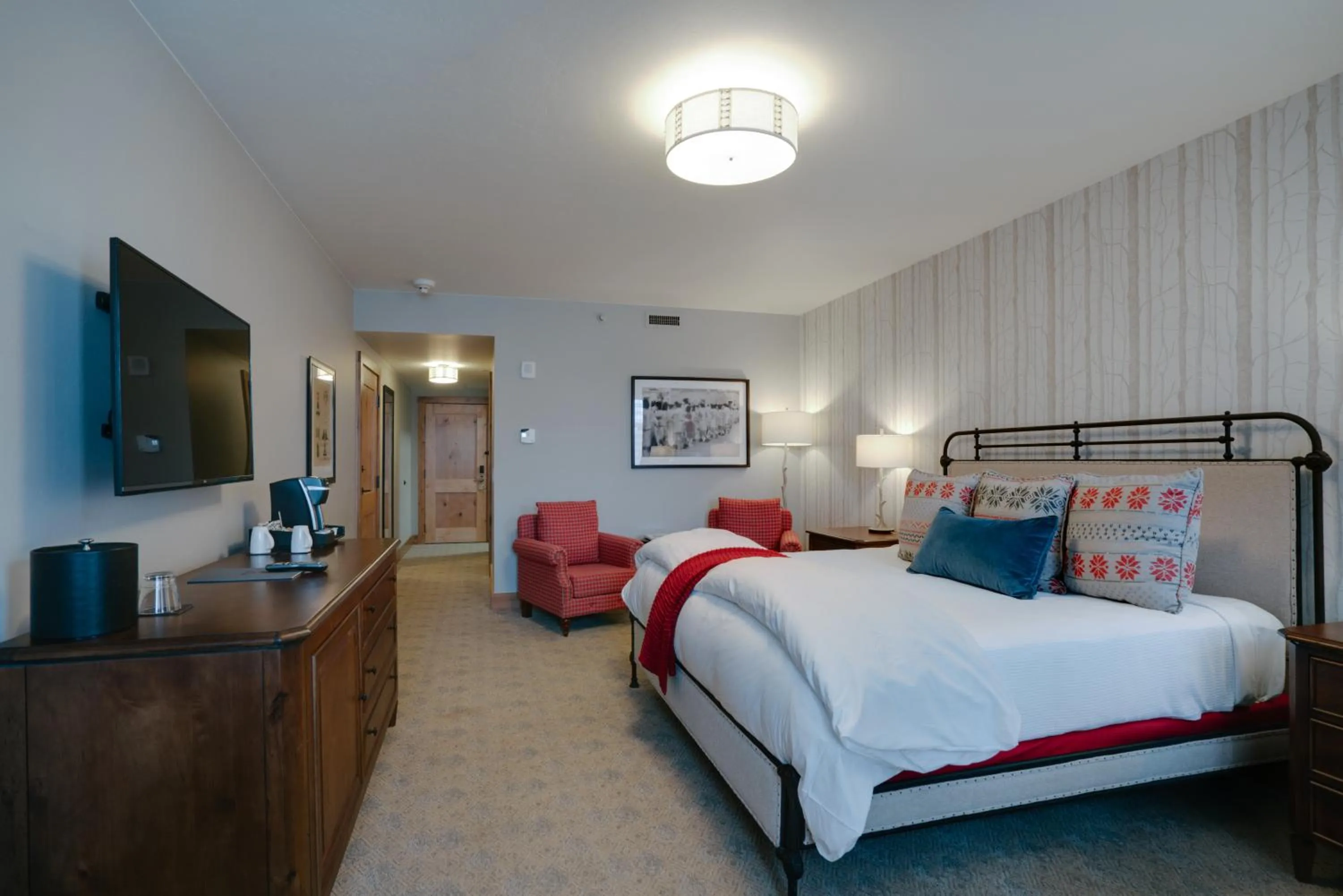 Standard King Room in The Blake at Taos Ski Valley