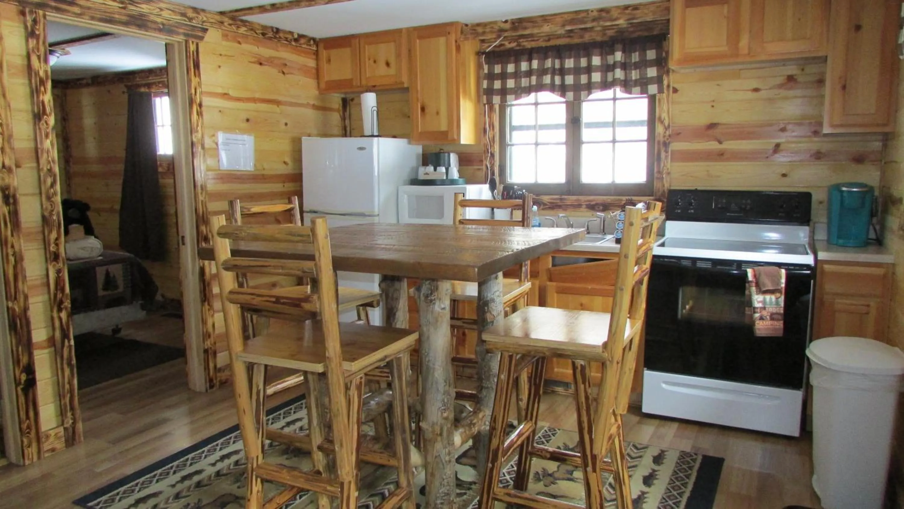Berry Patch Cabin in Spearfish Canyon Lodge