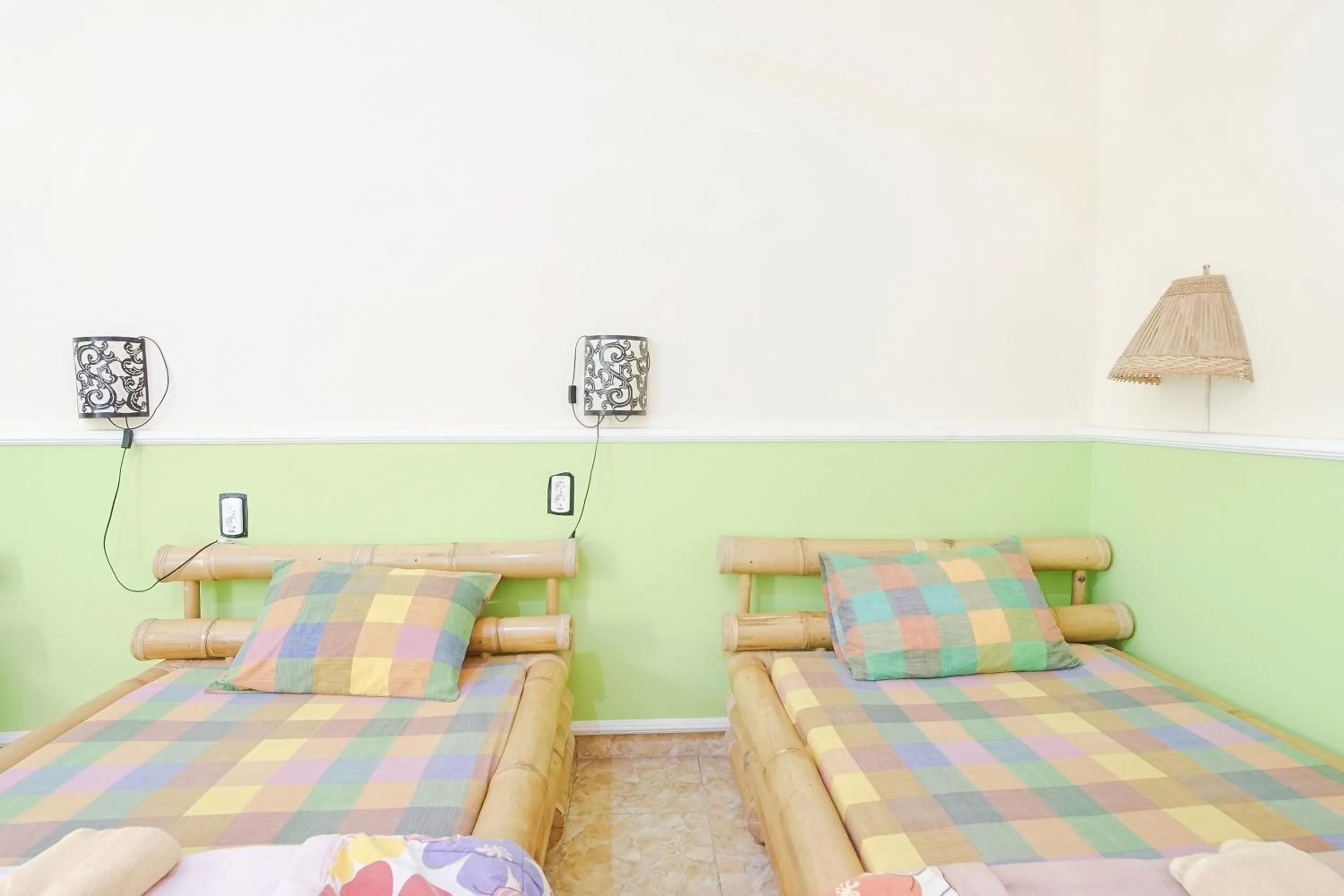 Triple Room in Green View Ubud Hostel Bali