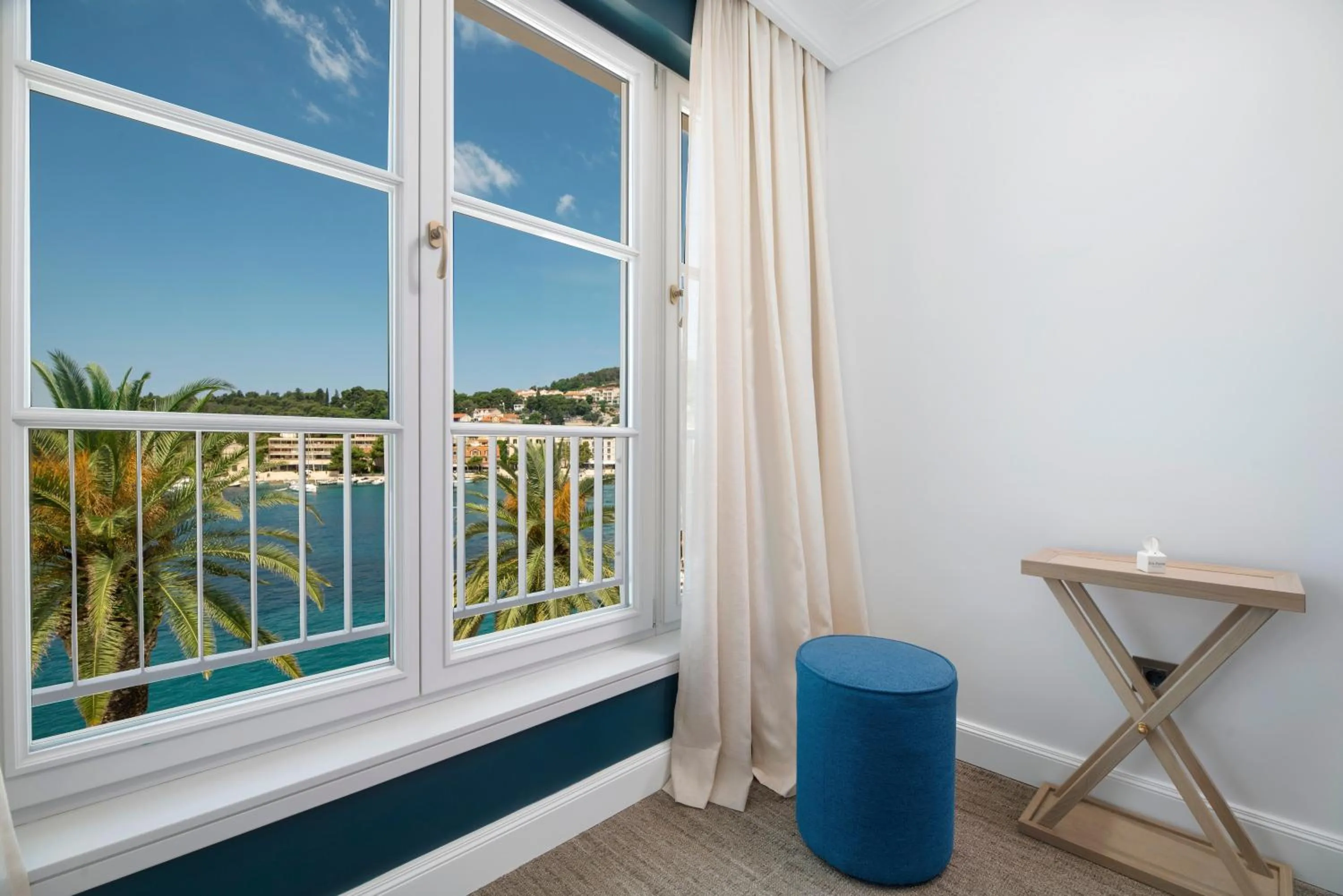 Marina Double Room with Balcony and Sea View - single occupancy in Riva Marina Hvar Hotel