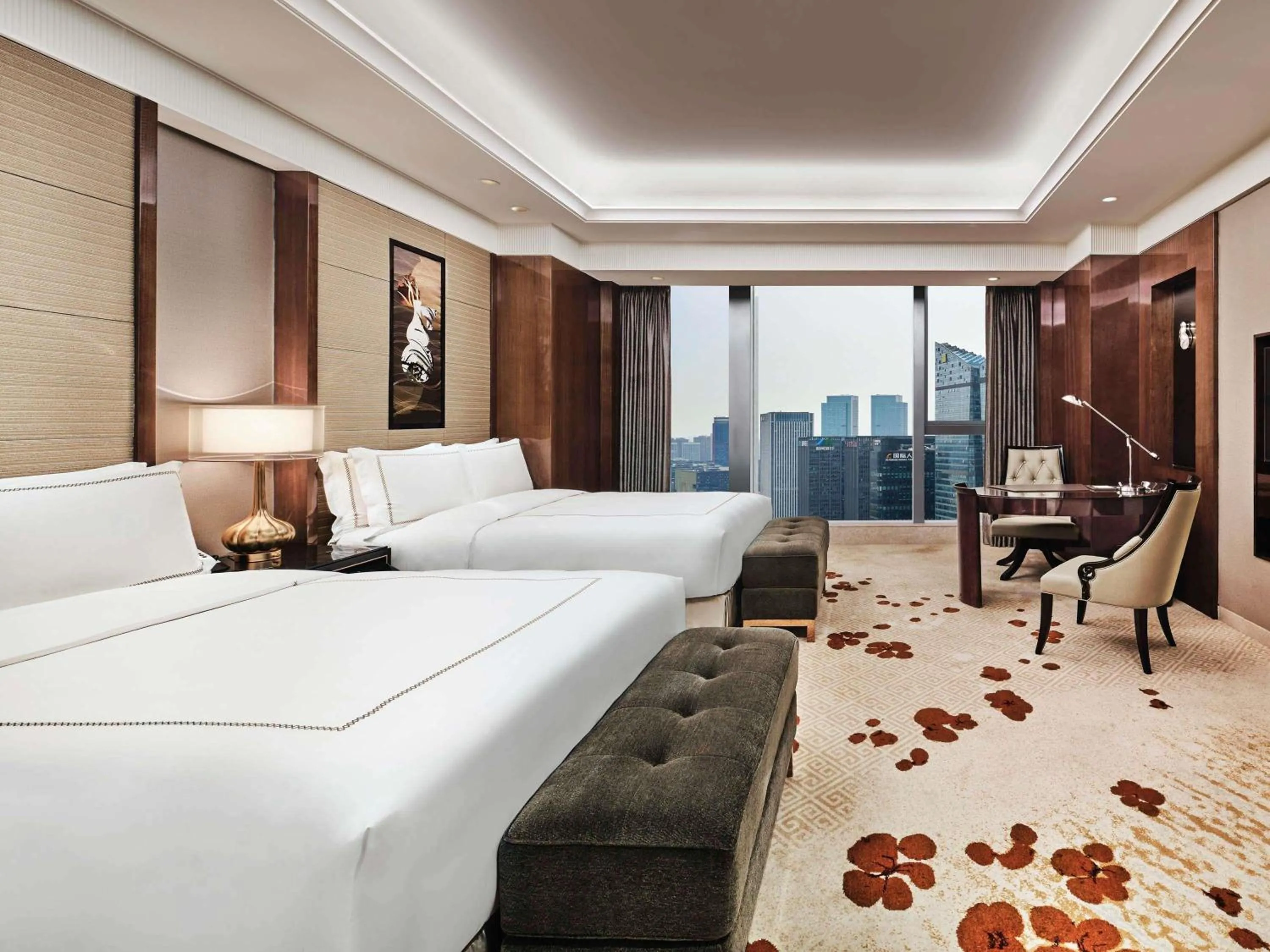Fairmont Gold Twin Room with 2 Queens in Fairmont Chengdu