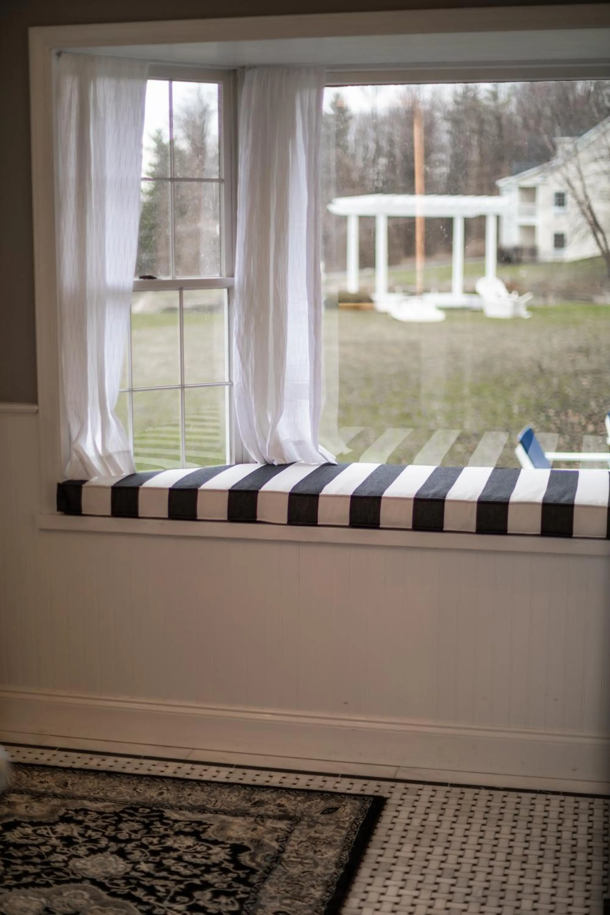 Hillside - Superior King Room  in Inn at Taughannock Falls