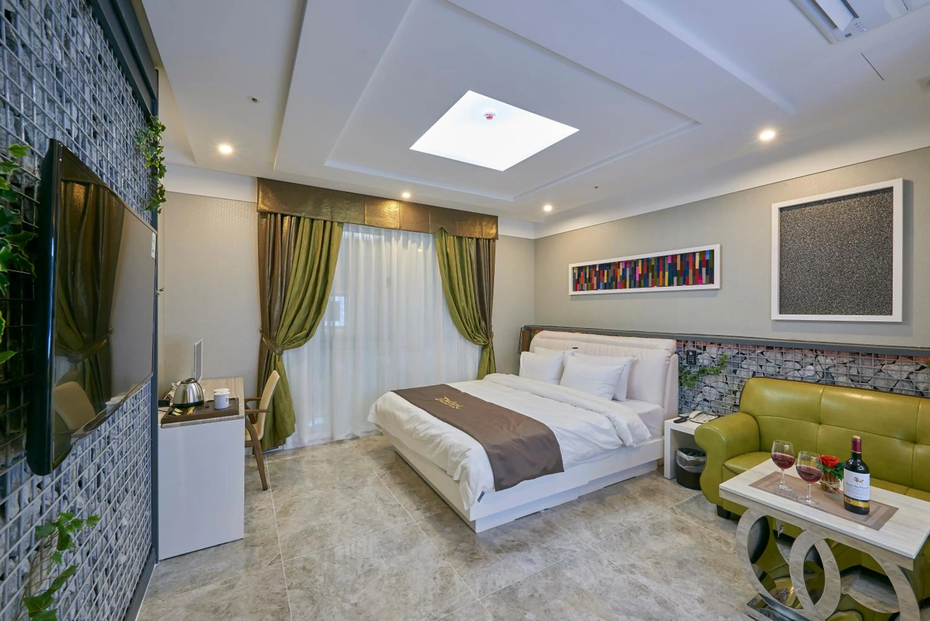 Standard Double Room in Dubai Hotel