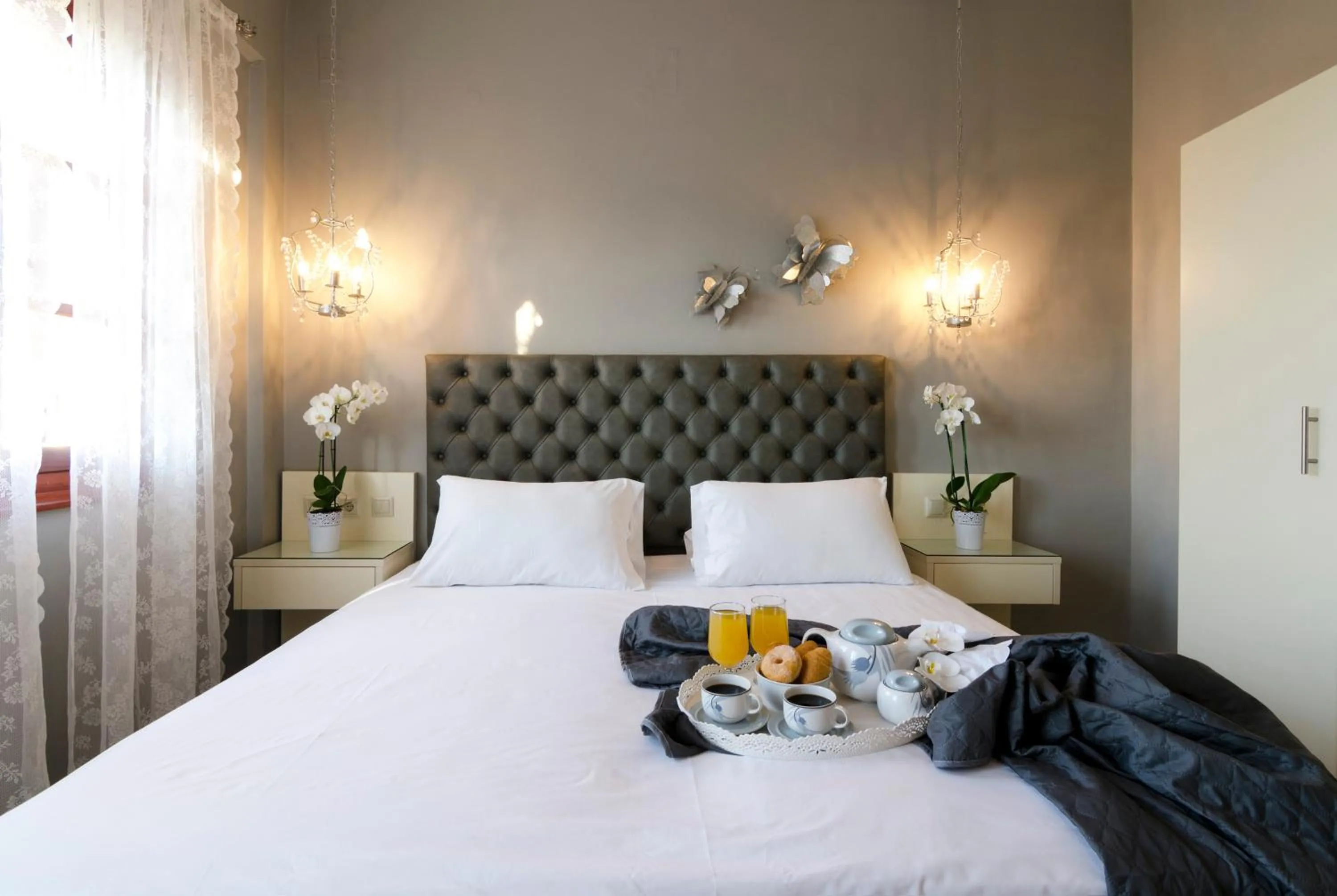 Superior One Bedroom Apartment with Pool View  in Stelios Gardens