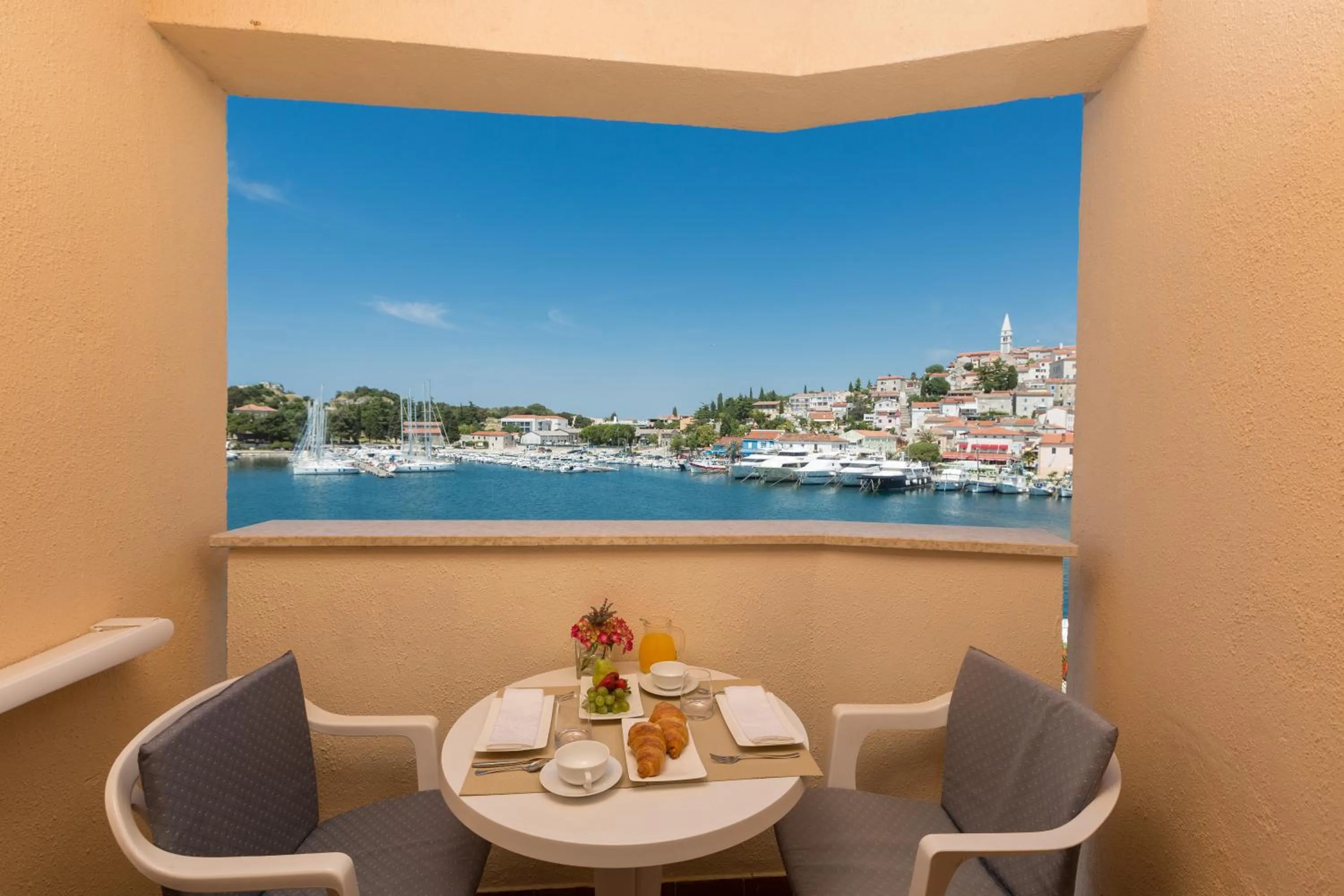 One-Bedroom Apartment (4 Adults) in Maistra Select Riva Apartments