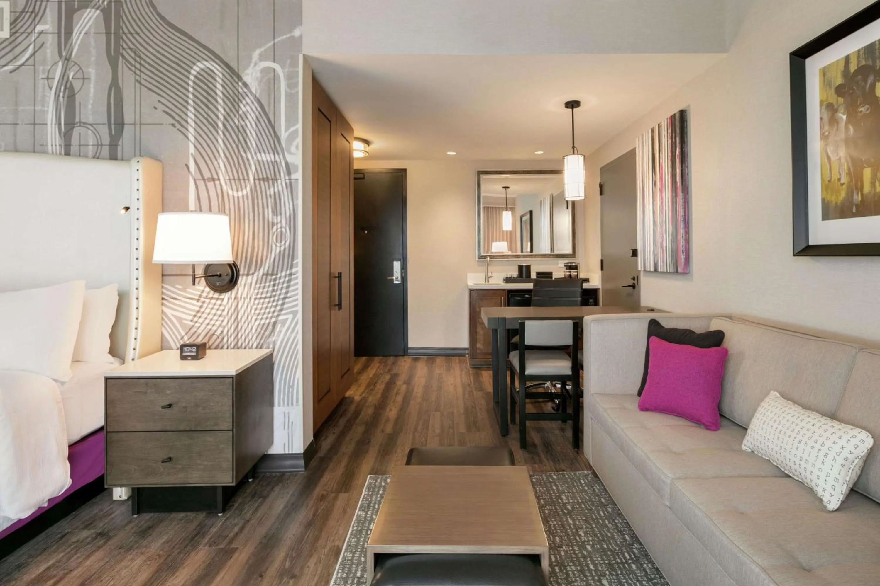 King Studio Suite in Embassy Suites By Hilton Berkeley Heights