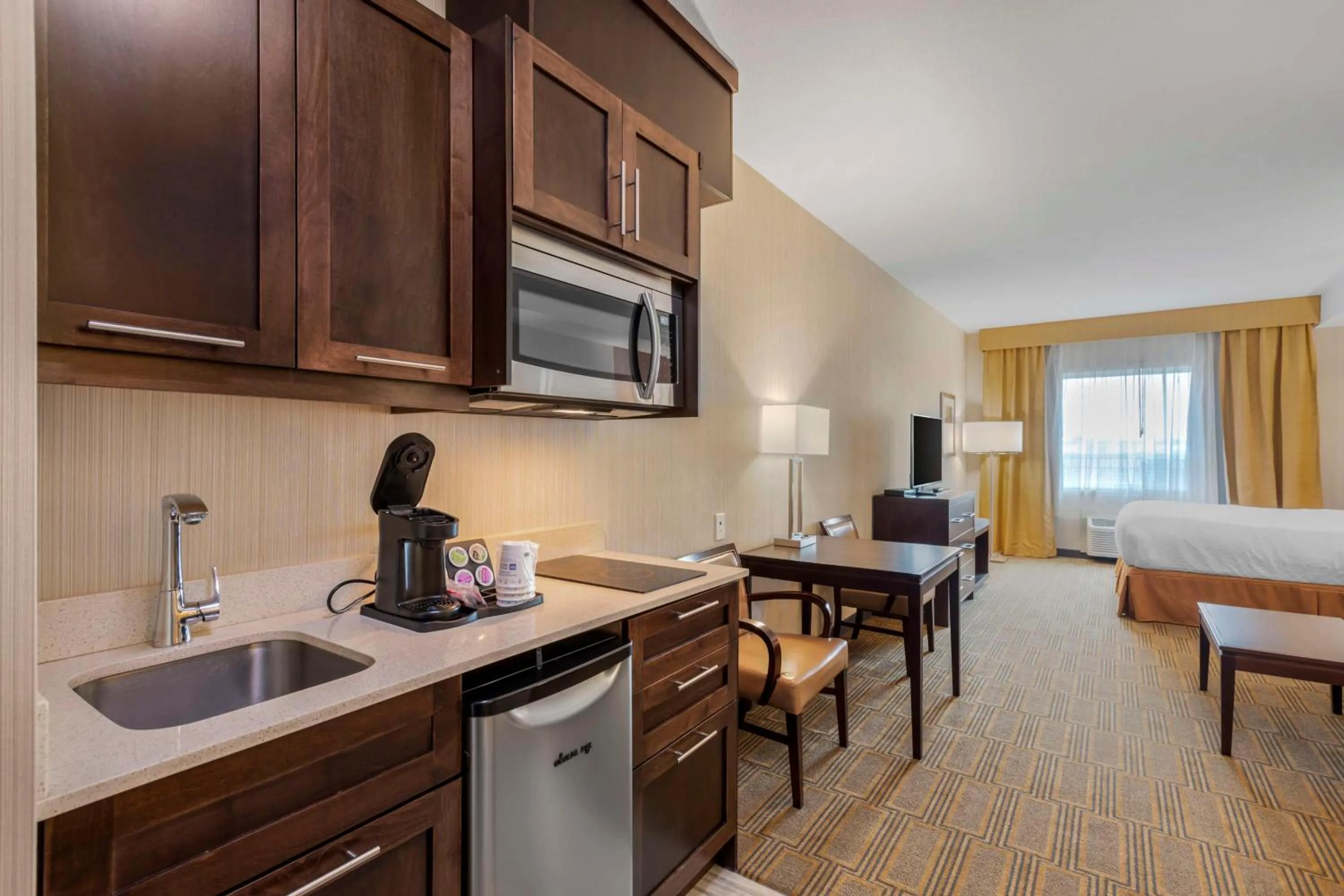 Two-Bedroom Suite in Best Western Plus Chateau Fort St. John
