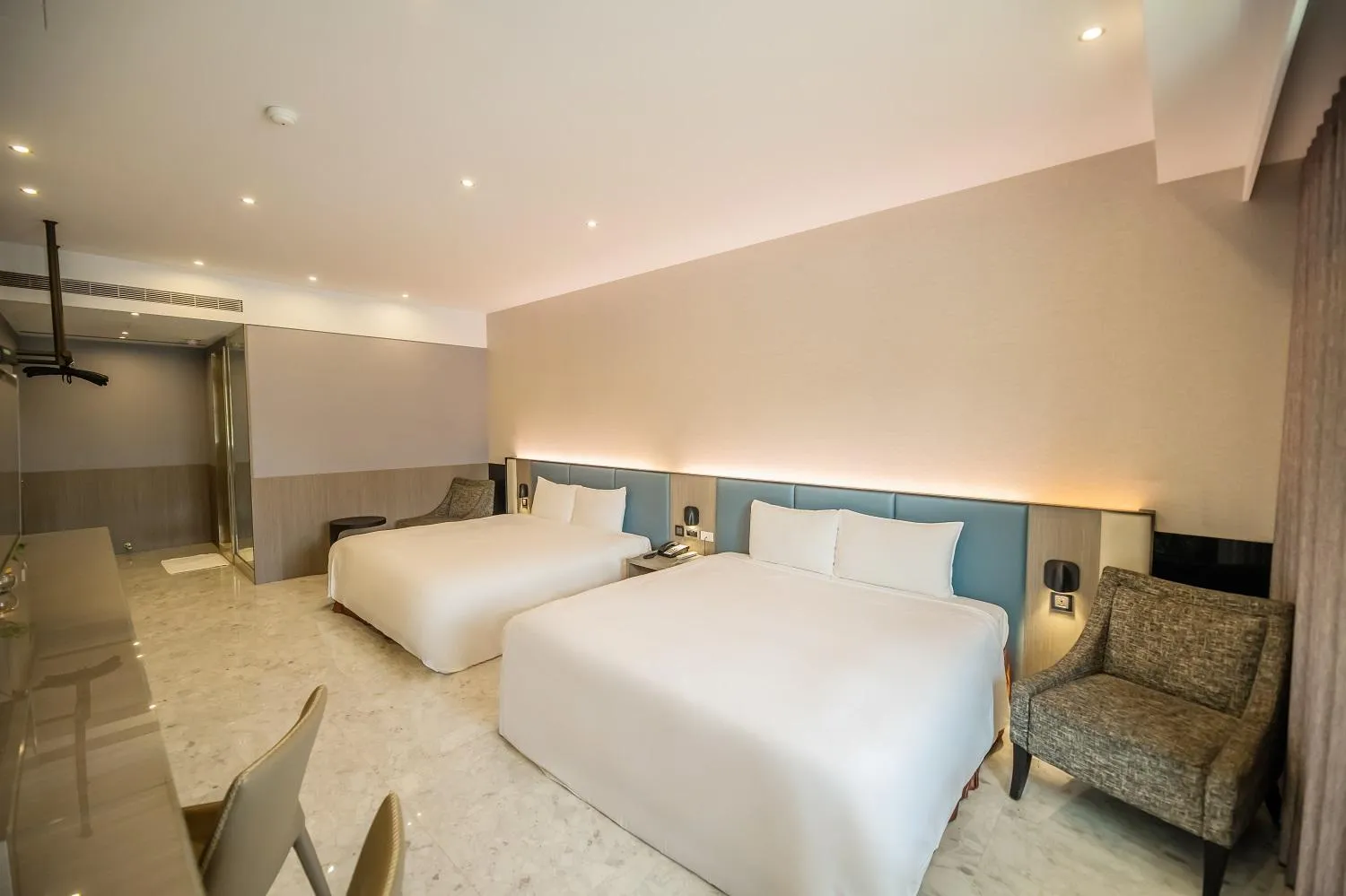 Twin Room with Parking in Region Motel