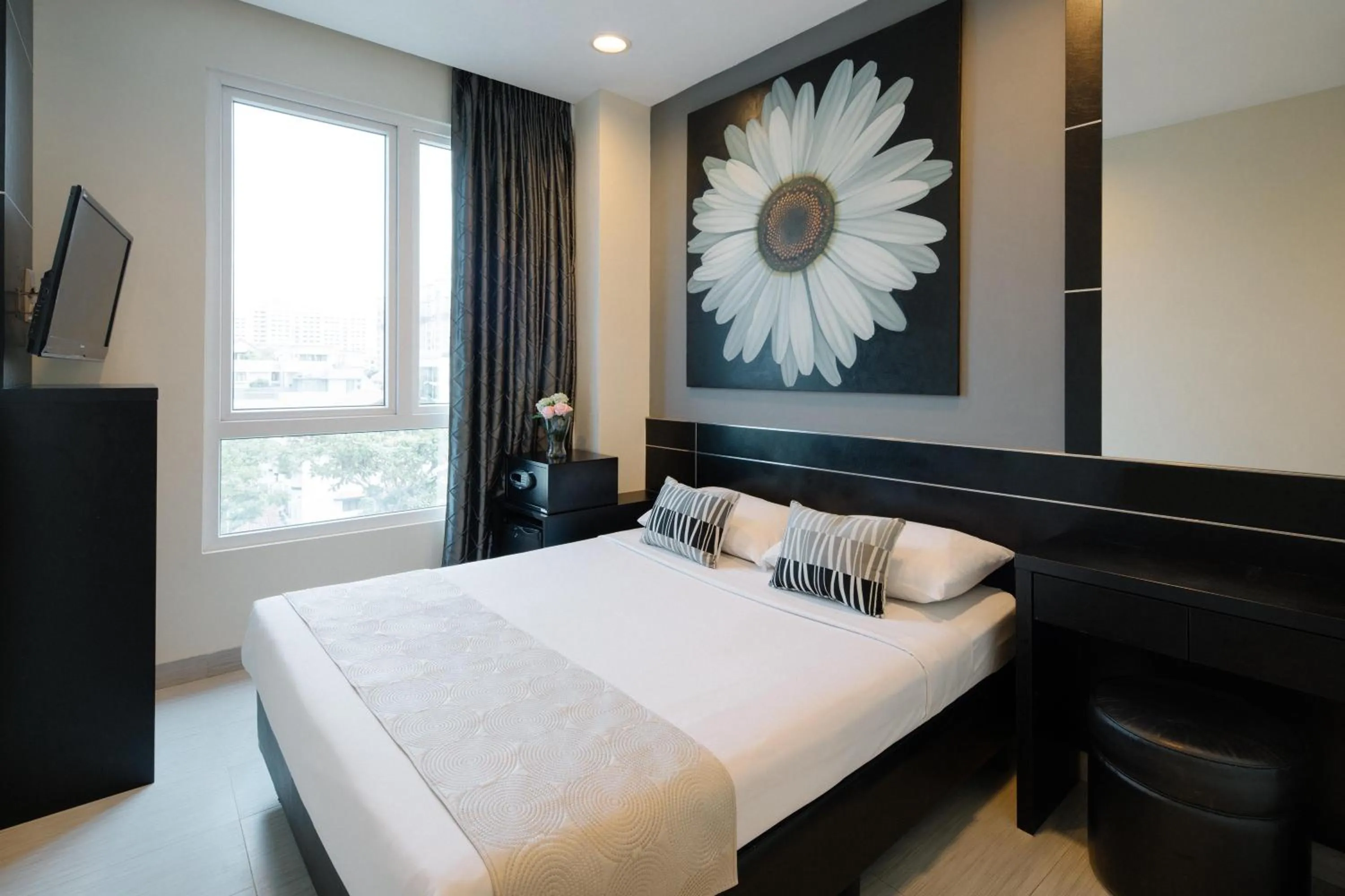 Superior Double Room in Hotel 81 Changi