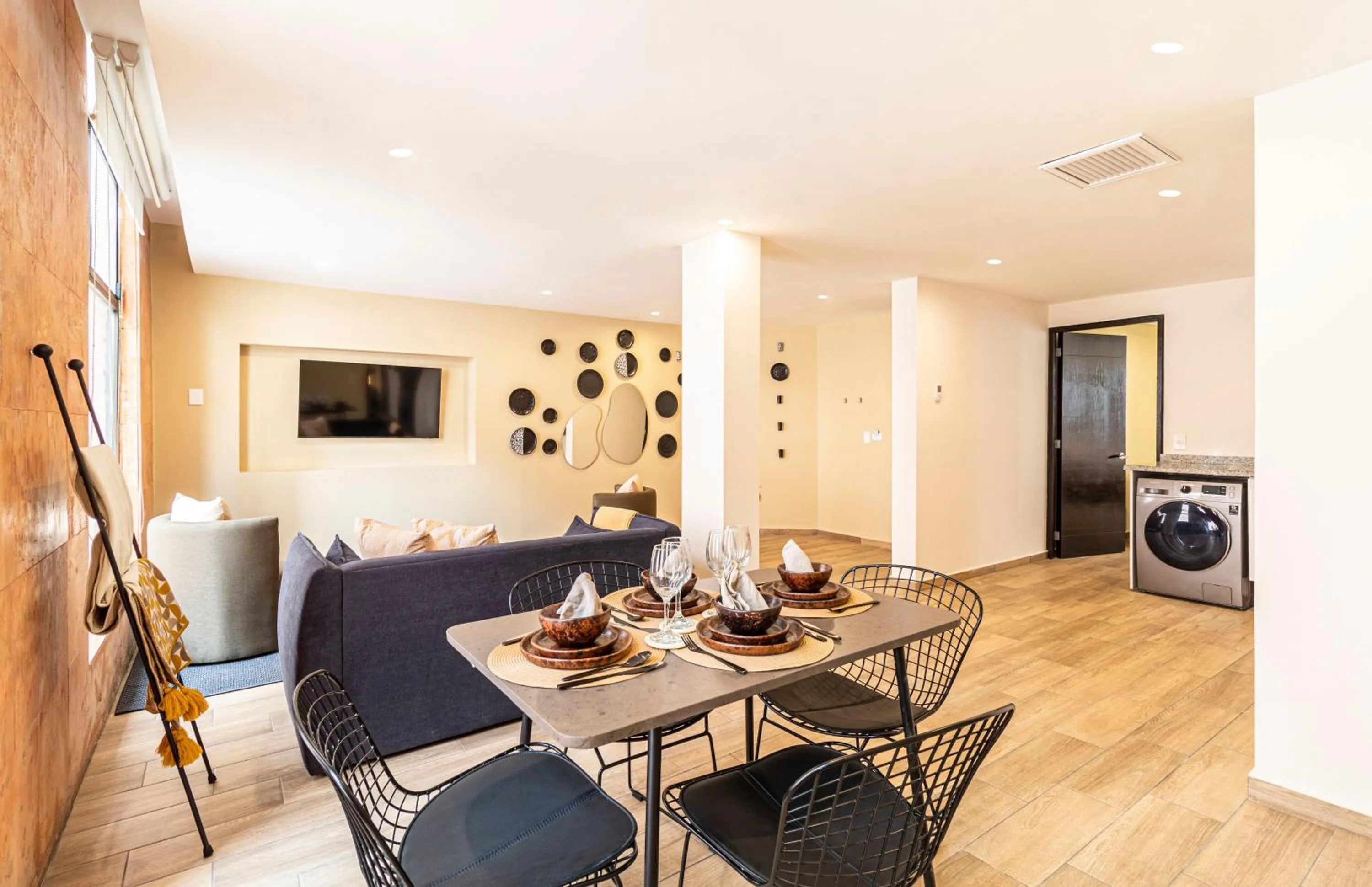 Two-Bedroom Apartment - single occupancy in Grand Chapultepec Residencial