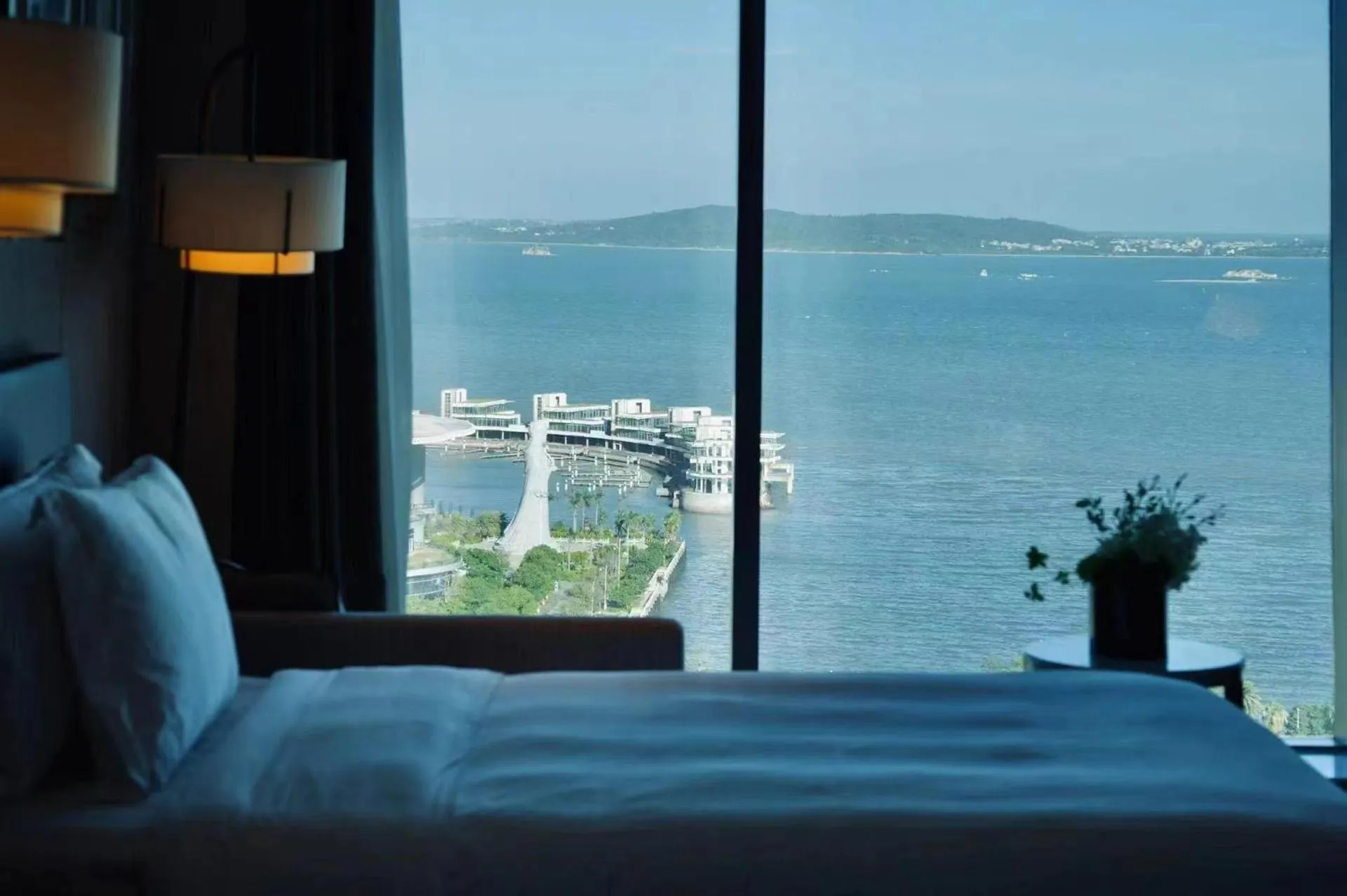 Classic Double Room with Two Double Beds and Sea View in InterContinental Xiamen by IHG