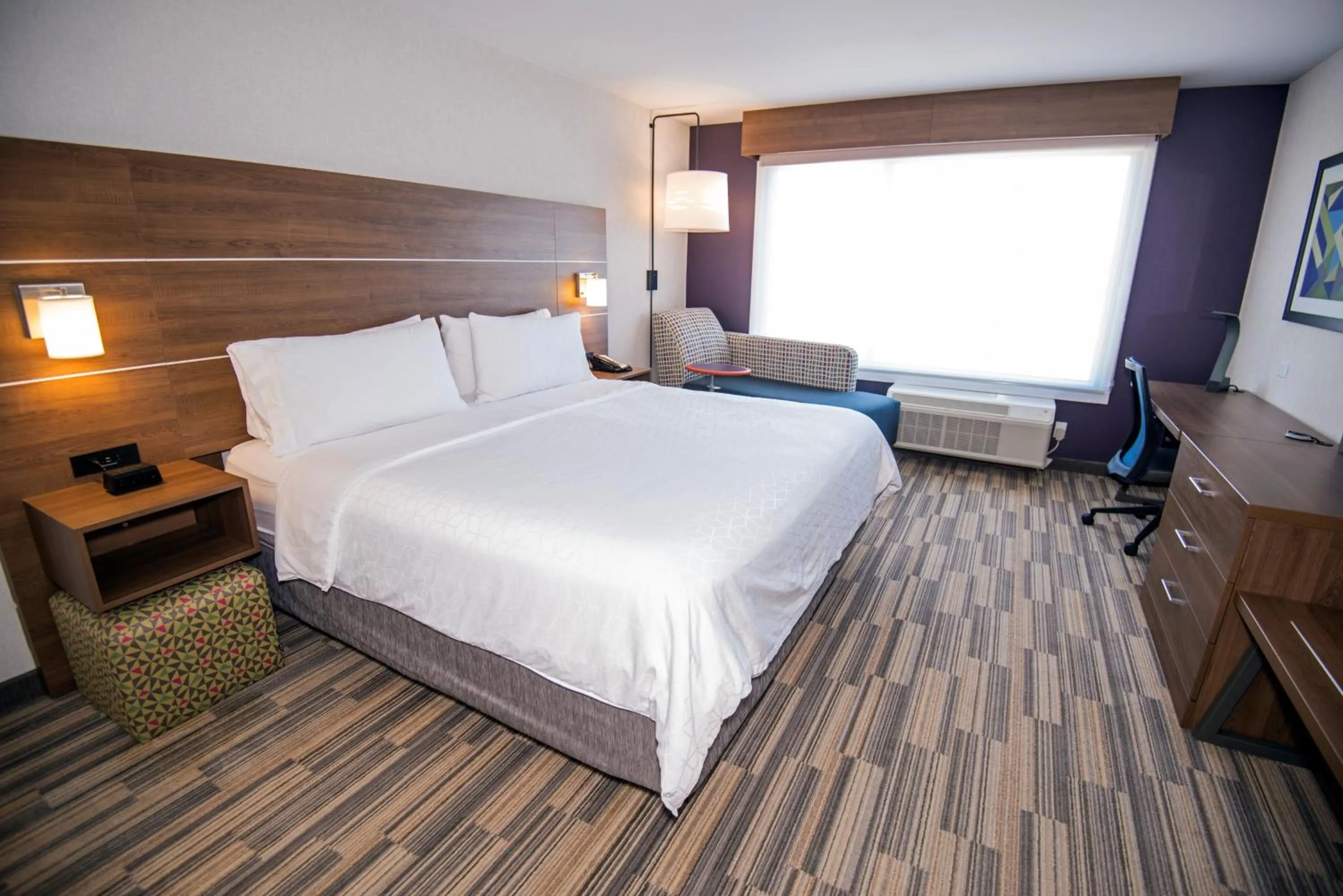 King Room - Communications Accessible in Holiday Inn Express - Red Deer North by IHG