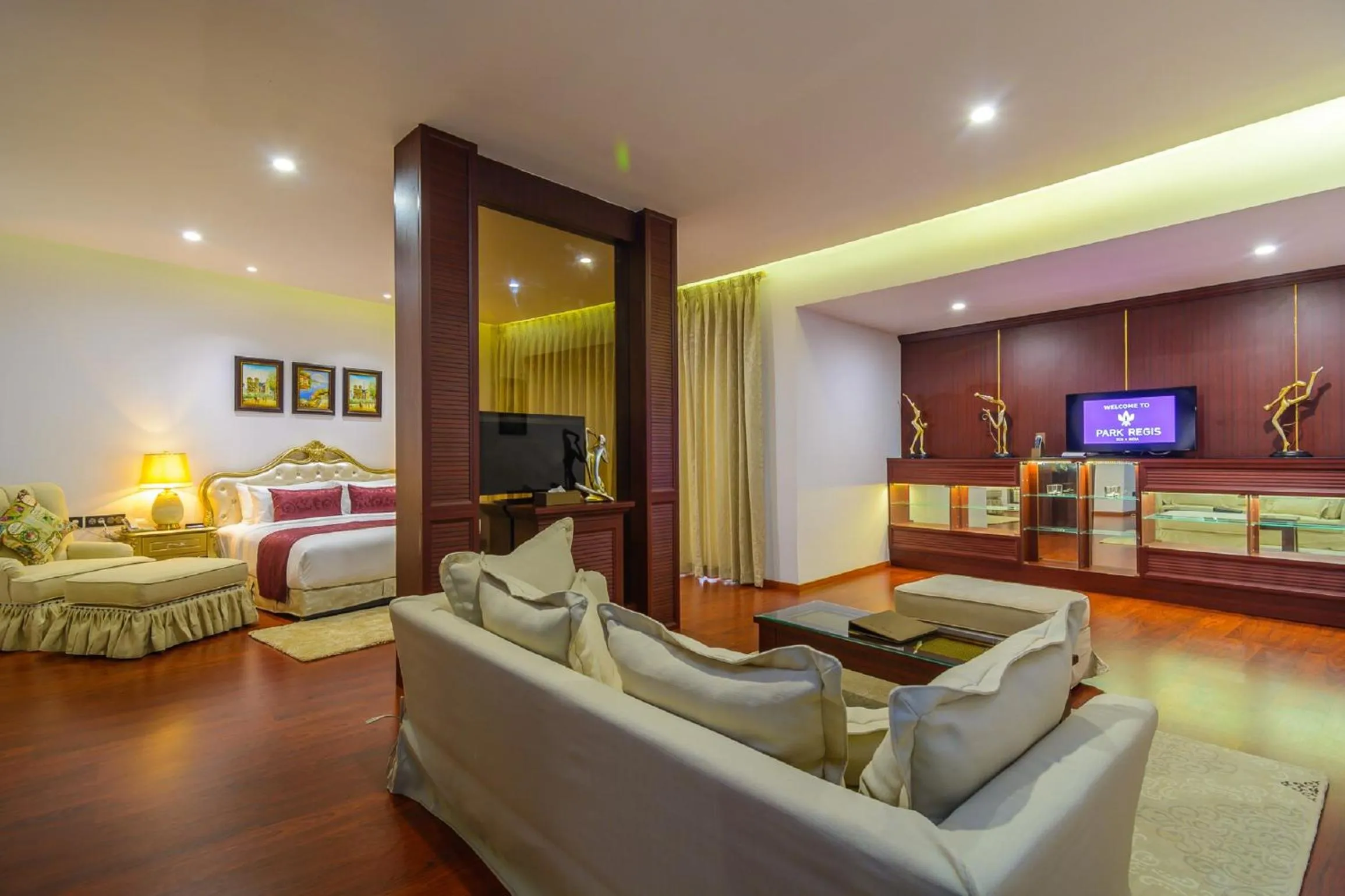 Royal Suite in Park Regis Goa