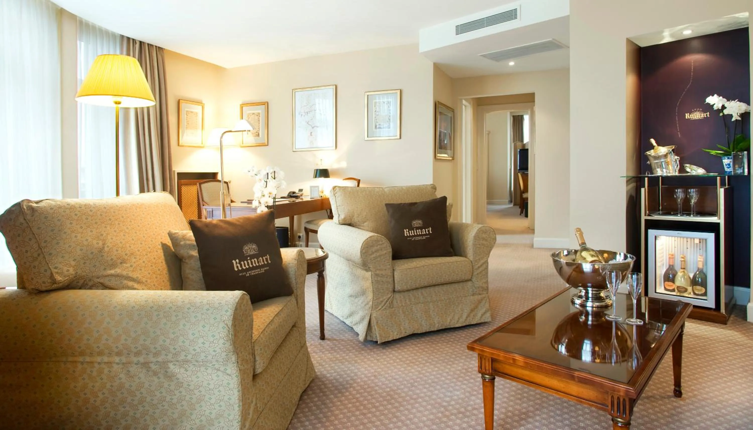 Deluxe Family Suite in Hotel Le Plaza Brussels