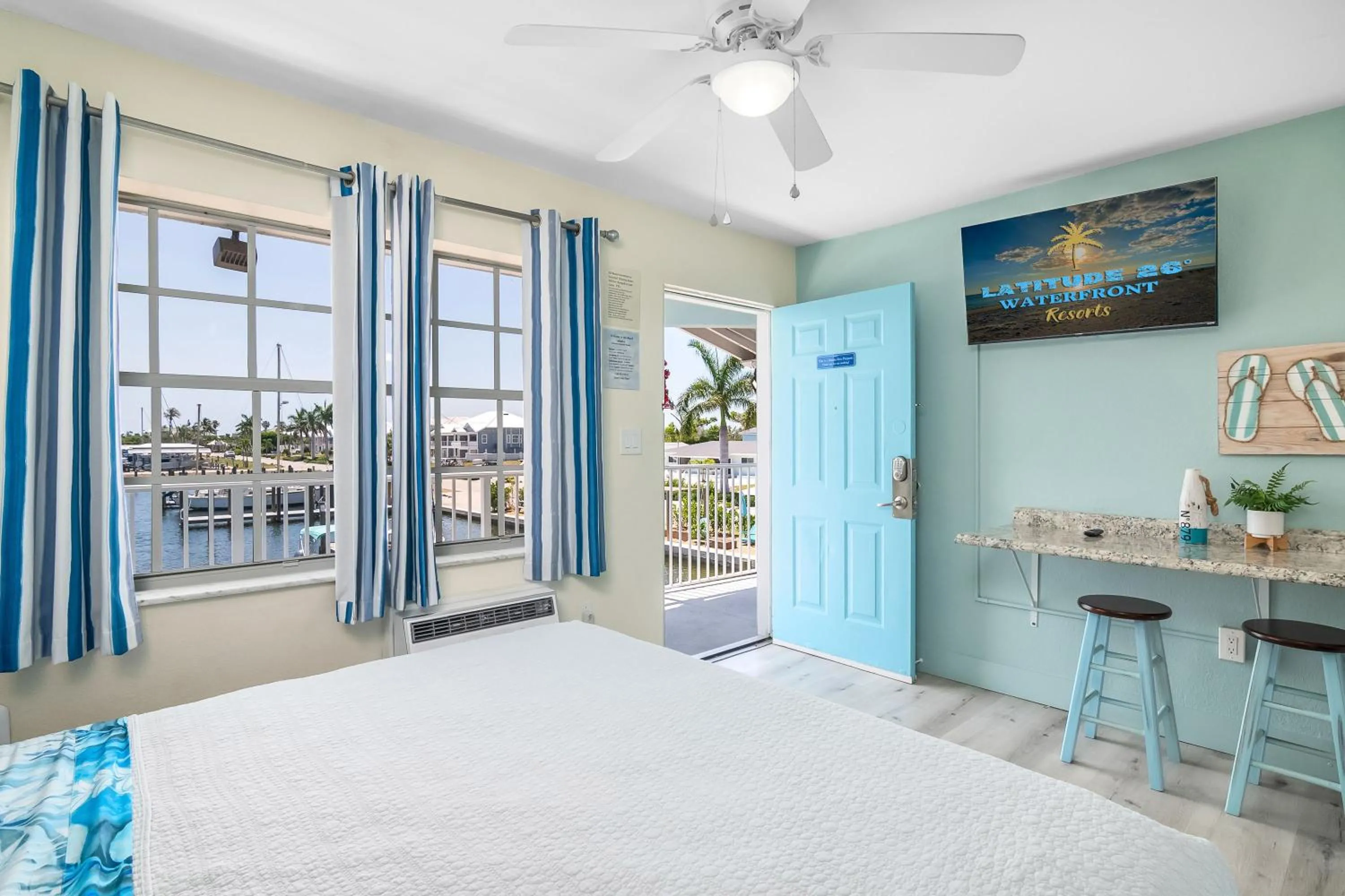 Studio with Sea View in Latitude 26 Waterfront Boutique Resort - Fort Myers Beach